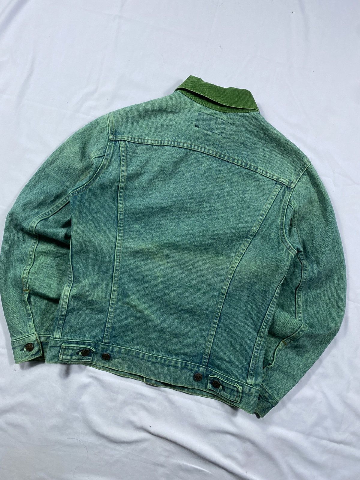 Levi's Vintage Clothing Vintage Levi's Denim Jacket Corduroy Collar Size US M / EU 48-50 / 2 - 4 Thumbnail