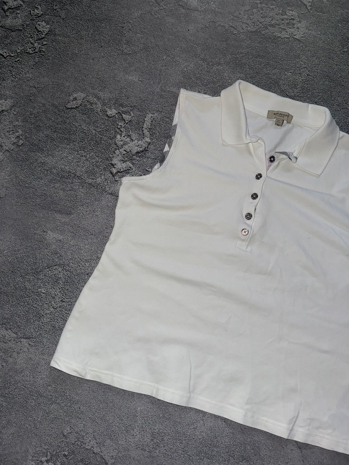 Burberry × Vintage Burberry XL Wmns white polo tank sleeveless tee T-shirt Size L / US 10 / IT 46 - 5 Thumbnail