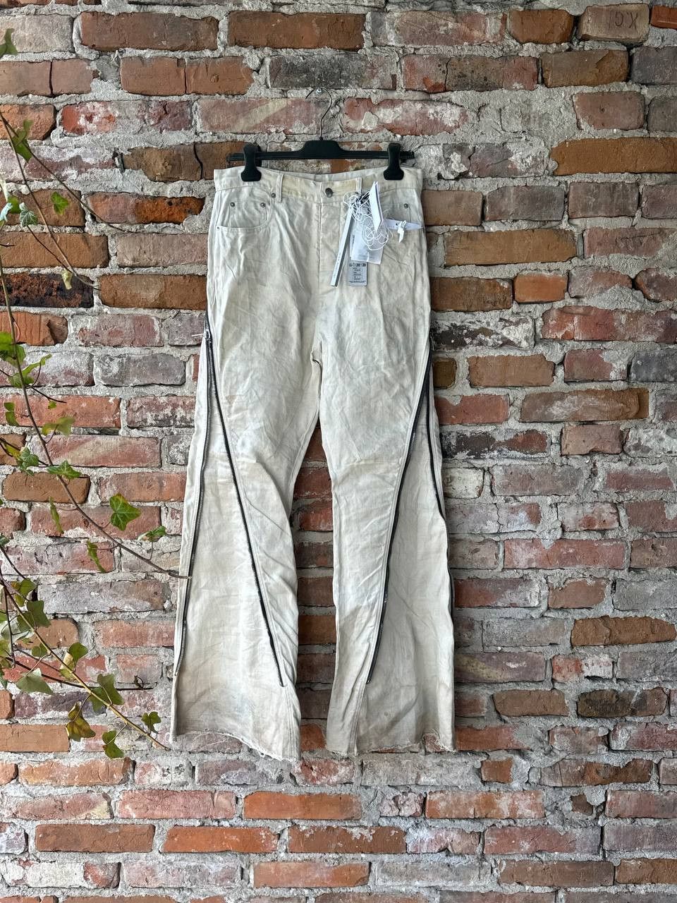 Rick Owens Rick Owens Mainline Hollywood ss25 banana bolans Size US 31 - 1 Thumbnail