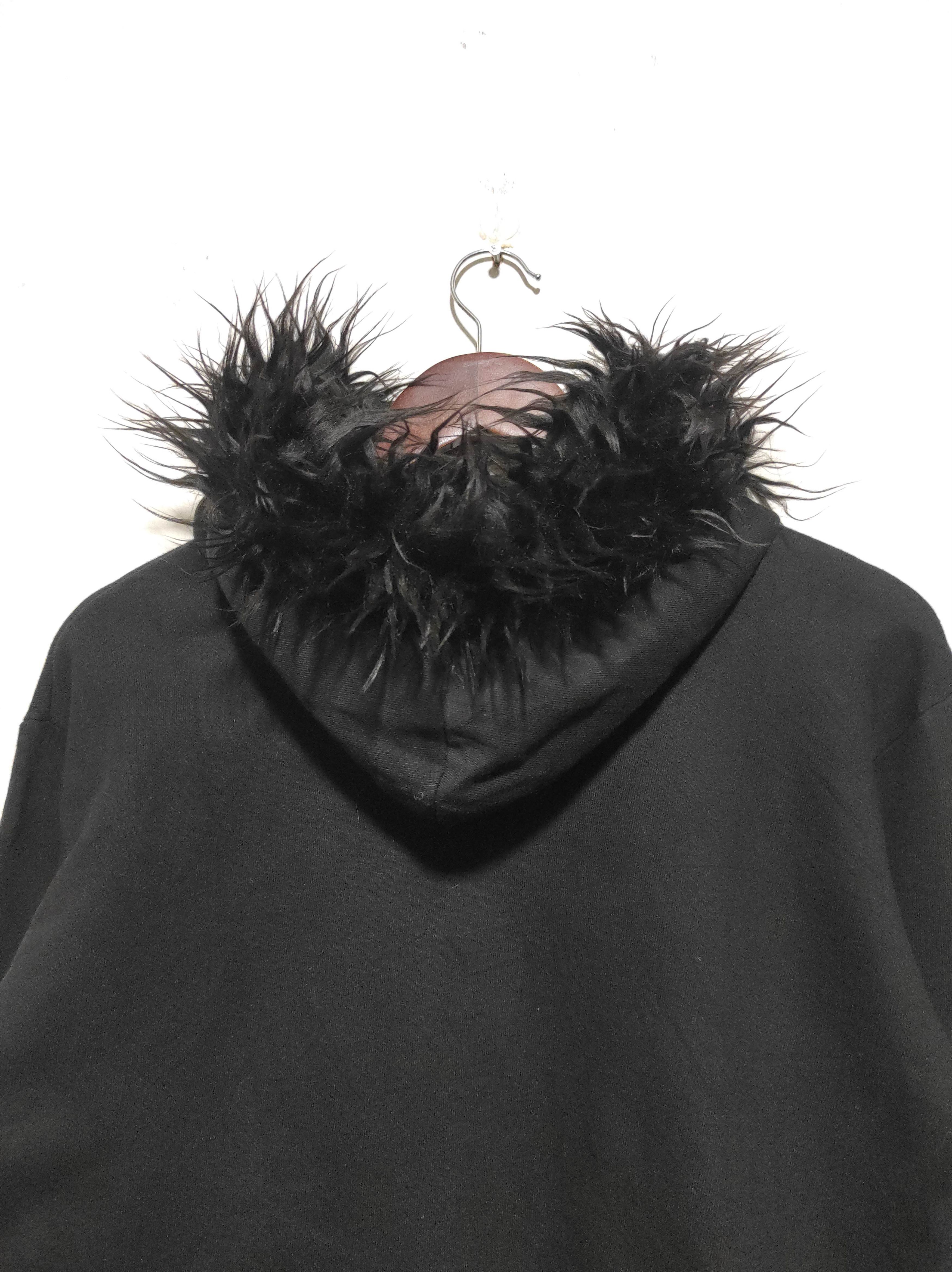 Maison Kitsune Maison Kitsune Fur Hoodie LGB style Size US S / EU 44-46 / 1 - 11 Thumbnail