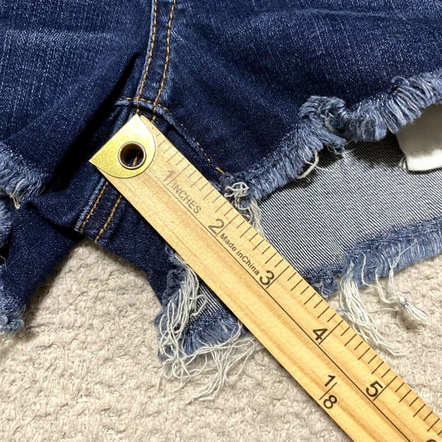 American Eagle Outfitters American Eagle Outfitters Shortie Jeans Shorts Blue Denim High Rise Cut-Off NWT Womens 28" Waist 2" Inseam 5-Pocket Modern Vintage? Size 24" / US 00 / IT 34 - 5 Thumbnail