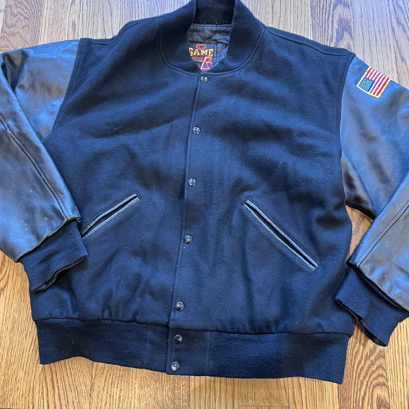 Vintage VINTAGE Men's Army Varsity Jacket Wool Leather Bomber Coat Sz Large Black Casual Winter Sportswear Size US L / EU 52-54 / 3 - 3 Thumbnail