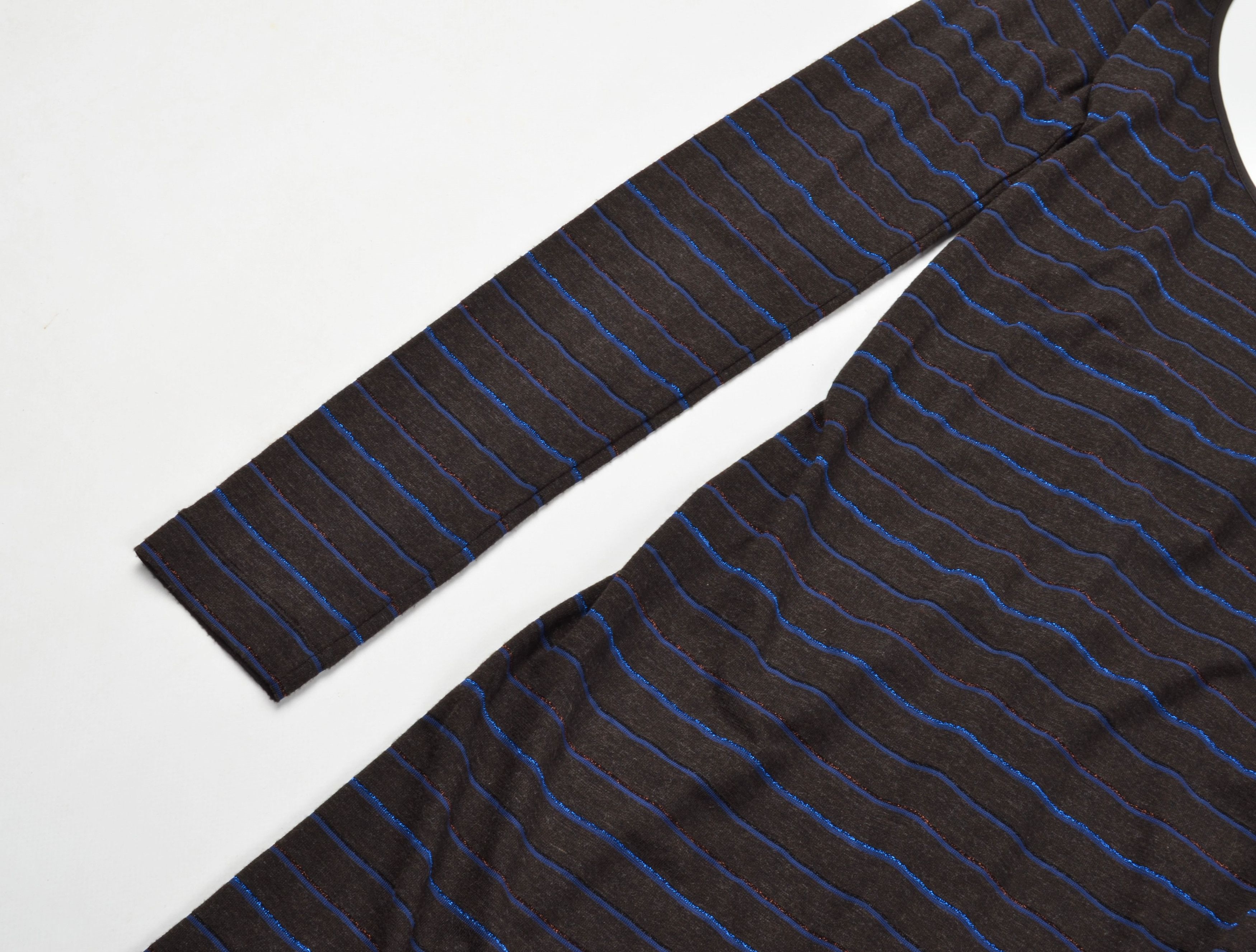 Miss Sixty × Vintage Miss Sixty Striped Knit Bodycon Dress Open Back Lace-Up Size M / US 6-8 / IT 42-44 - 9 Thumbnail