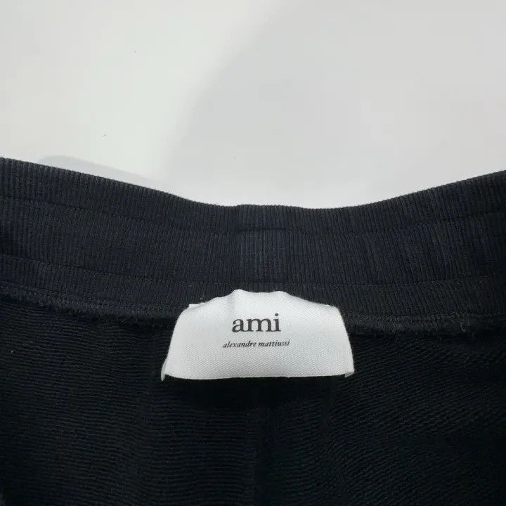 AMI AMIPARIS Black High-Waisted Heart Shorts -2507 Size US 27 - 2 Thumbnail