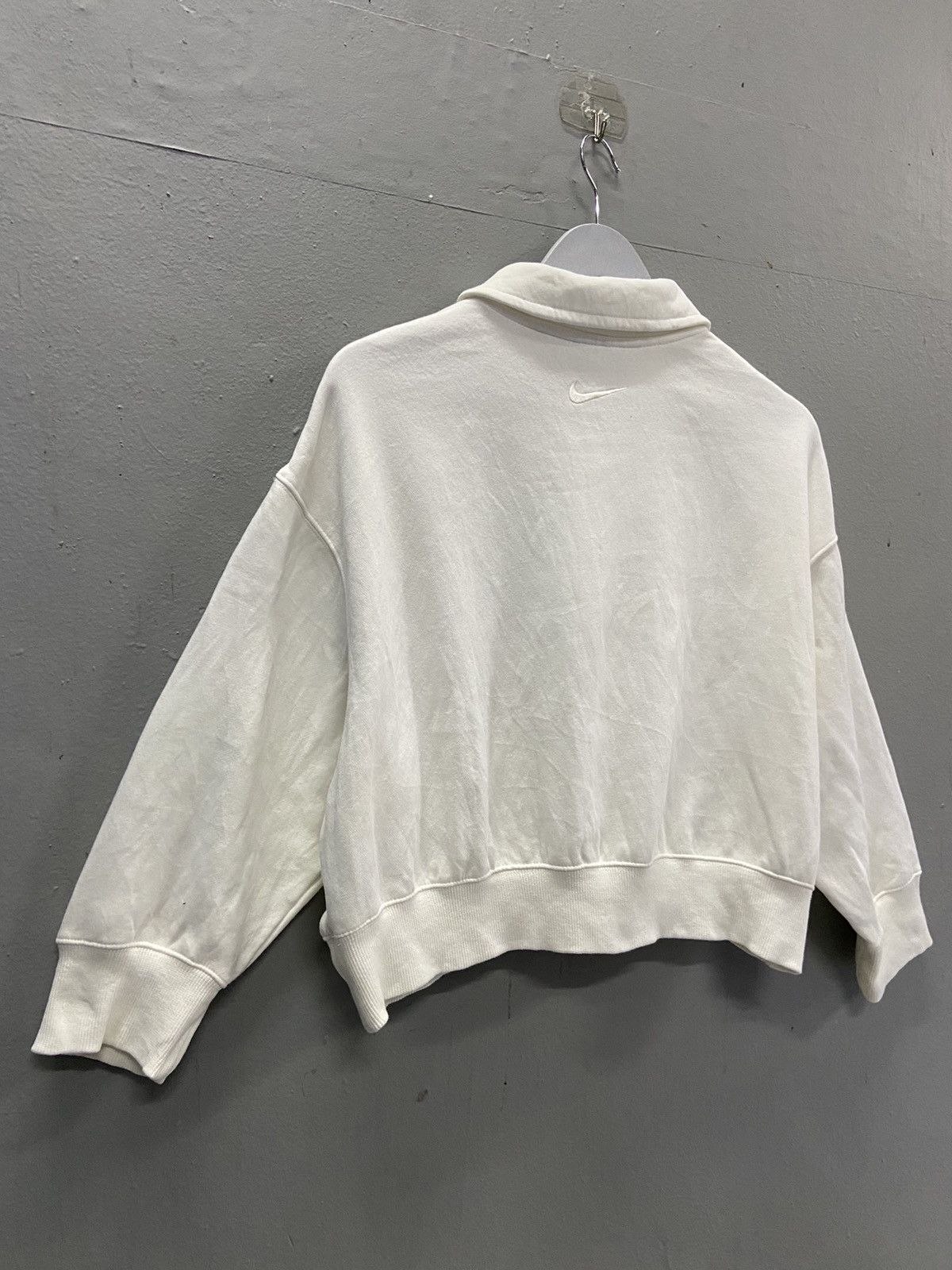 Nike NIKE THE SPORTS & ATHLETIC COMPANY OVERSIZED CROP Size XL / US 12-14 / IT 48-50 - 6 Thumbnail