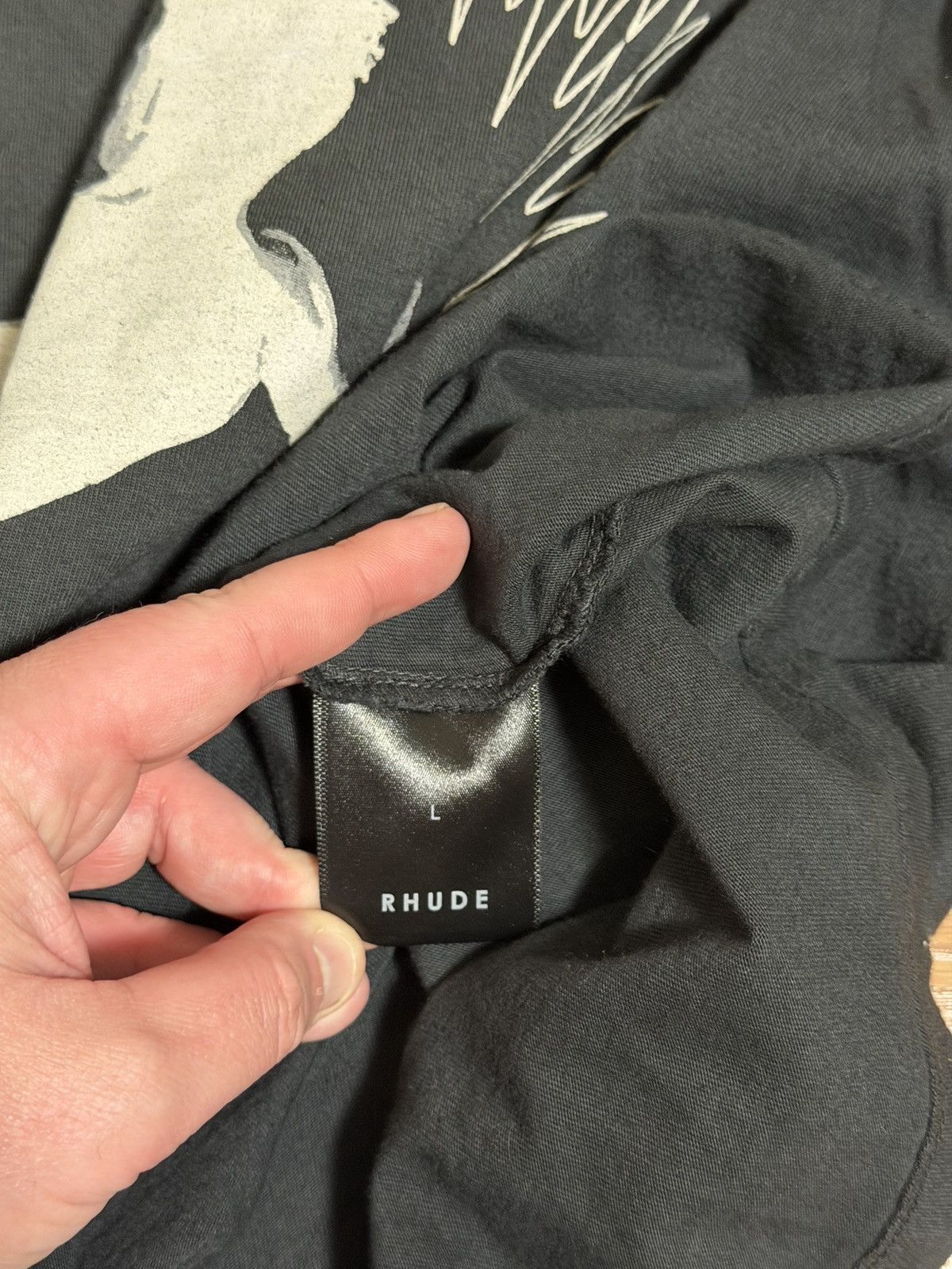 Rhude 🔥Rhude 'Falling For You' Long Sleeve Graphic Print T-Shirt Size US L / EU 52-54 / 3 - 7 Thumbnail