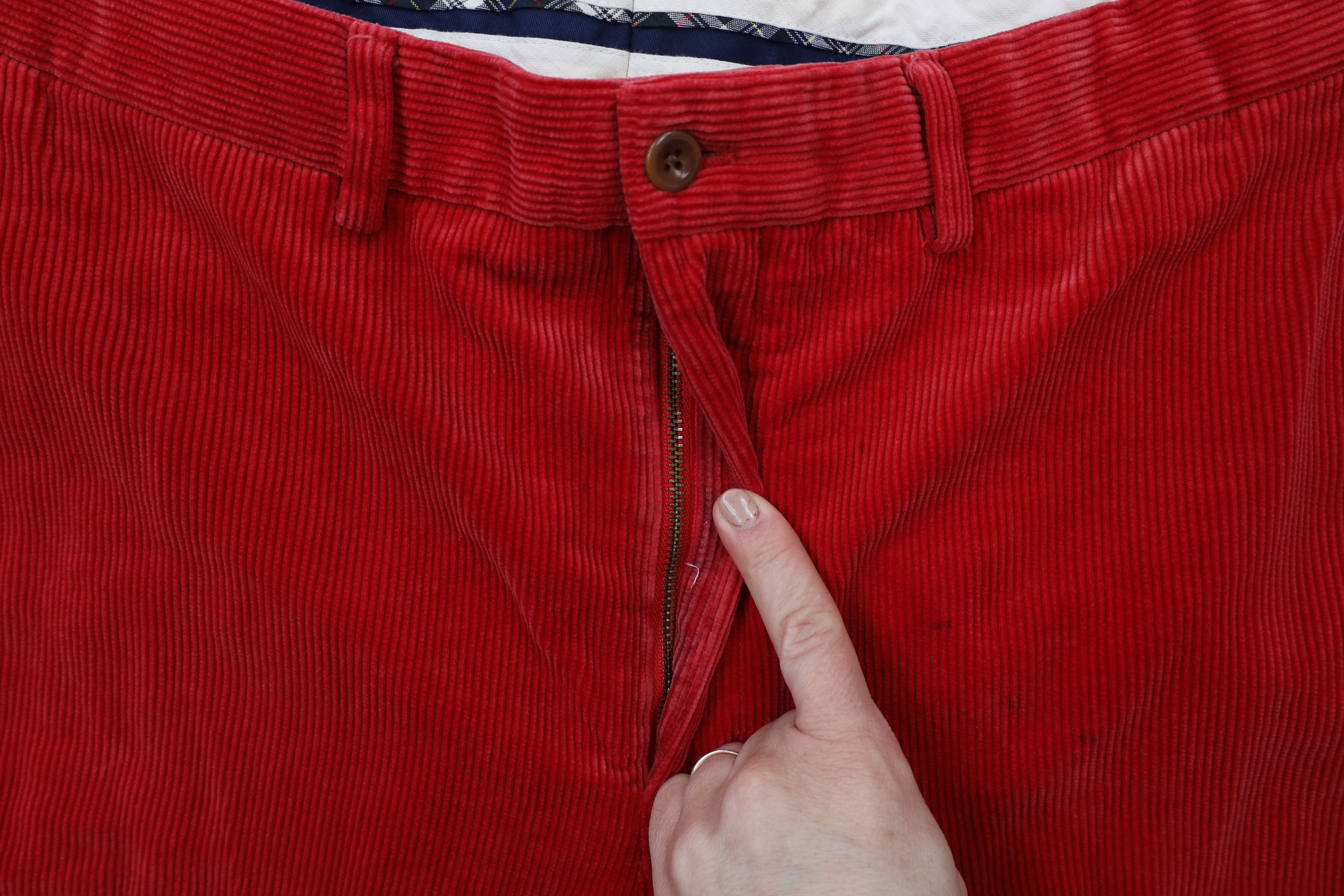 Ralph Lauren × Vintage Vintage 90s Ralph Lauren Wide Leg Corduroy Chino Pants Red Size US 36 / EU 52 - 8 Thumbnail
