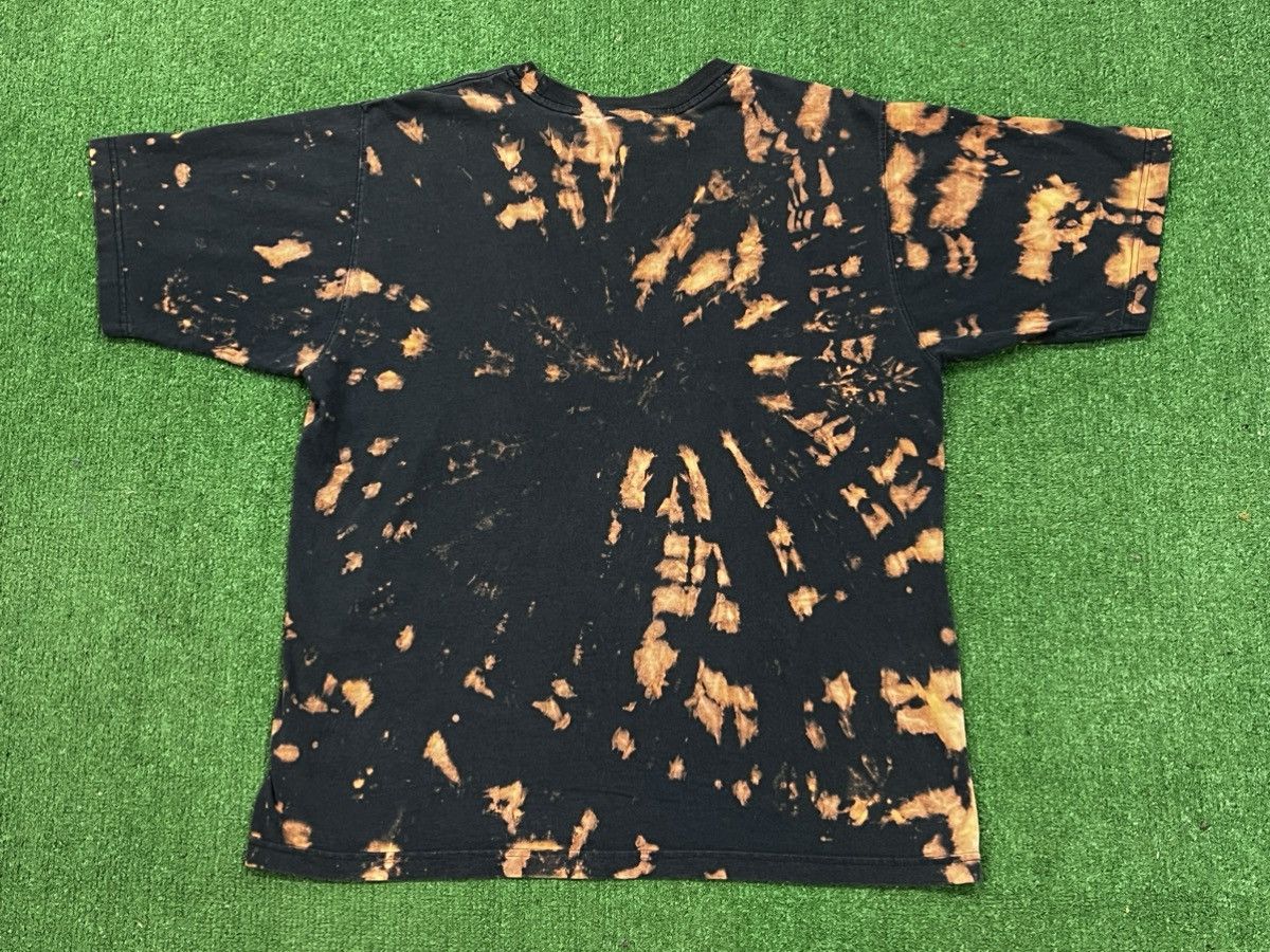 Nike Vintage 90s Nike Embroidered Swoosh Bleached Tie Dye Tee Size US L / EU 52-54 / 3 - 4 Thumbnail