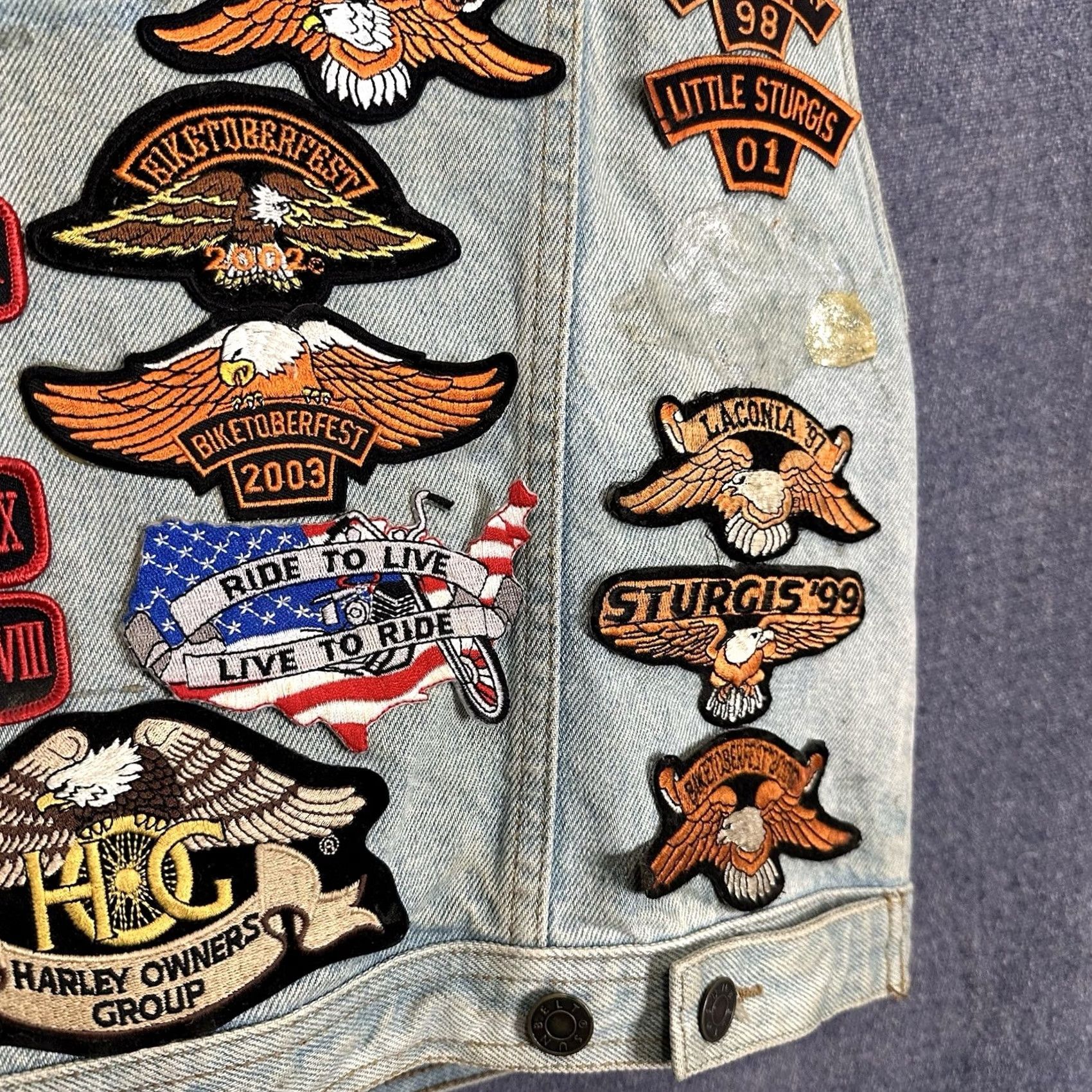 Denime VINTAGE 90s Denim Biker Vest Sleeveless Large Women’s Motorcycle Patches Pins Sun Belt Blue Cotton Denim Size L / US 10 / IT 46 - 7 Thumbnail