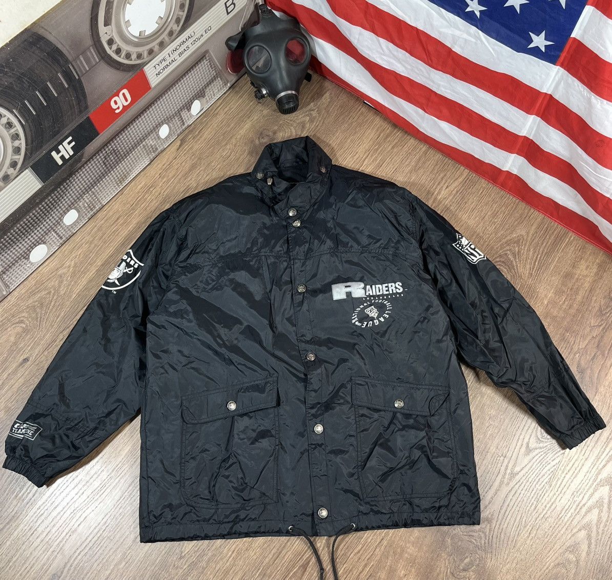 希少！90's NFL LOS ANGELS RAIDERS Vintage NFL Los Angels Raiders 90s Jacket