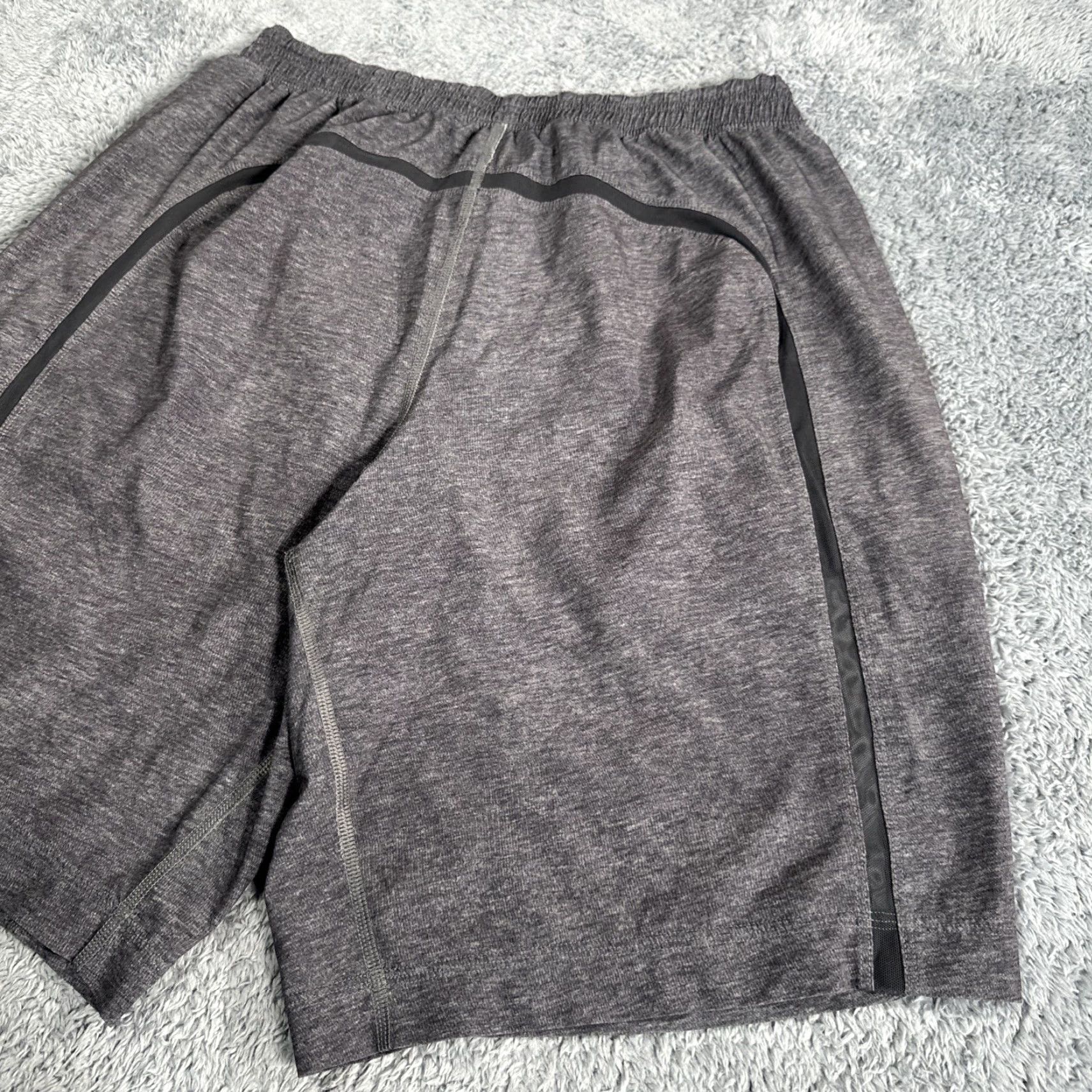 Lululemon Lululemon Pace Breaker 9" Short Lined Grey Men's M Gym Running Athletic Size US 31 - 3 Thumbnail