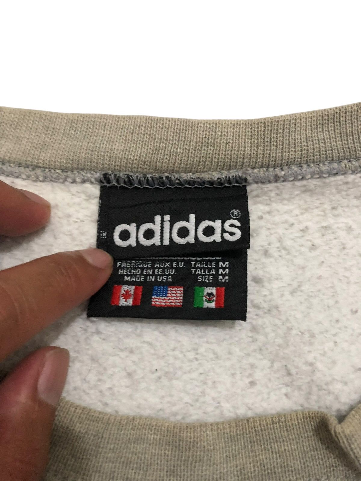 Adidas Vintage Adidas Trefoil Boxy Sweatshirt Size US L / EU 52-54 / 3 - 5 Thumbnail