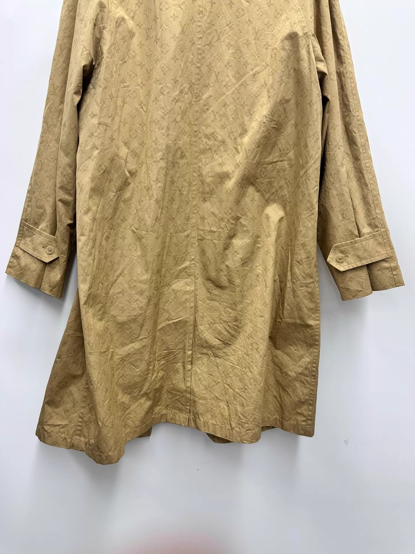 Louis Vuitton Louis Vuitton full print trench coat size 38 Size S / US 4 / IT 40 - 7 Thumbnail