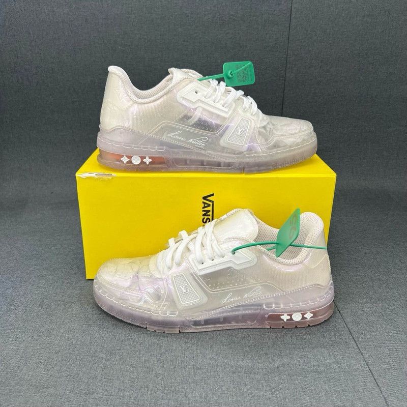Louis Vuitton Louis Vuitton Trainer Monogram Crystal Lowtop Sneakers - Size US 8 / EU 41 - 8 Thumbnail