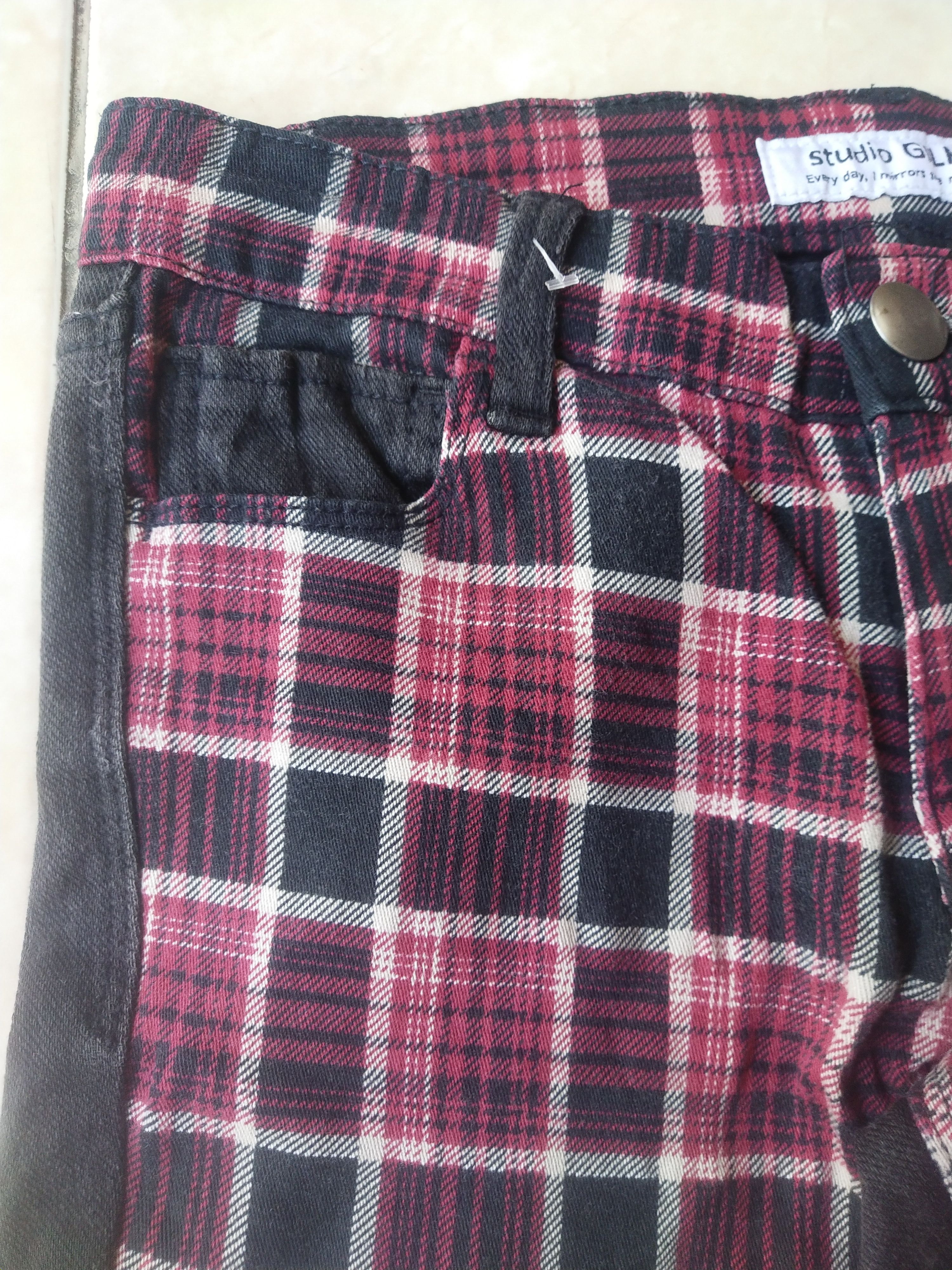 Hysteric Glamour Studio Gilfy Plaid Skinny Pants Red Tartan Women XS Japan Size 26" / US 2 / IT 38 - 3 Thumbnail