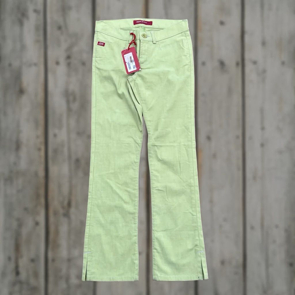 Miss Sixty VINTAGE Miss Sixty Capri Jeans Women 90s Lime Green Cotton 25 Inseam 25 Pockets 5-Pocket Denim Italy Size 42" / US 20 - 1 Thumbnail