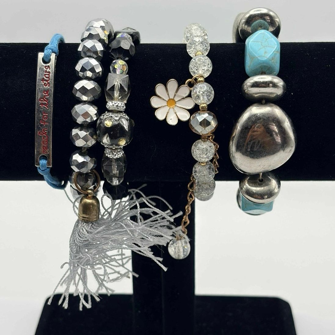 Other Blue Beaded Floral Bracelet Bundle Size ONE SIZE - 1 Thumbnail