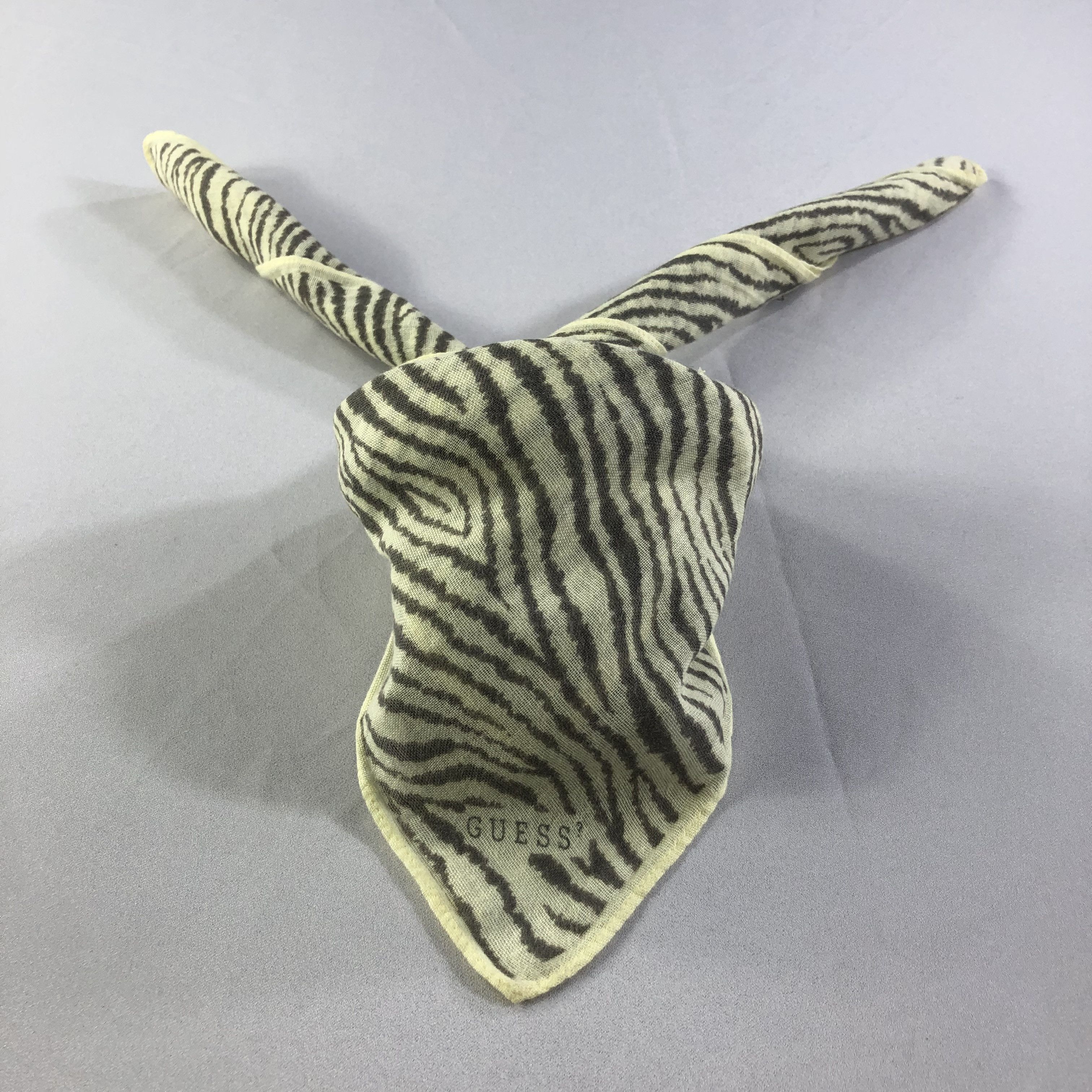 Guess × Vintage Guess? Zebra Stripes Handkerchief Neckerchief Bandana H1659 Size ONE SIZE - 1 Thumbnail