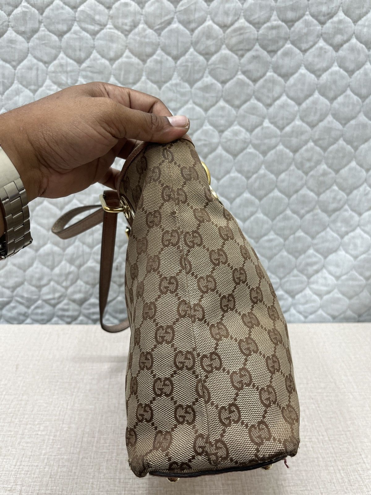 Gucci 🔥🔥🔥STEALS GUCCI HANDBAG Size ONE SIZE - 5 Thumbnail