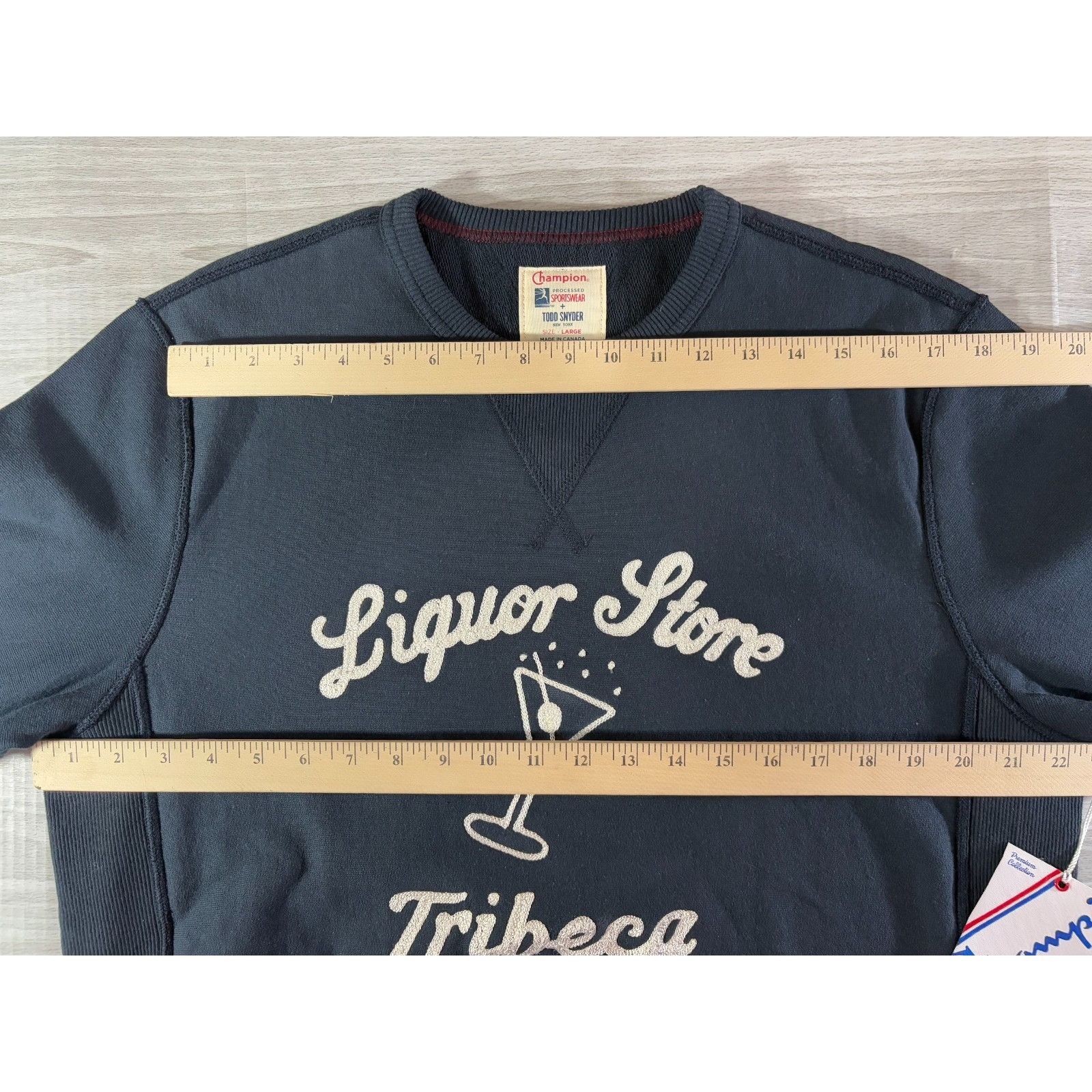 Champion Champion Todd Snyder Tribeca Graphic Sweatshirt color navy s Size US L / EU 52-54 / 3 - 8 Thumbnail