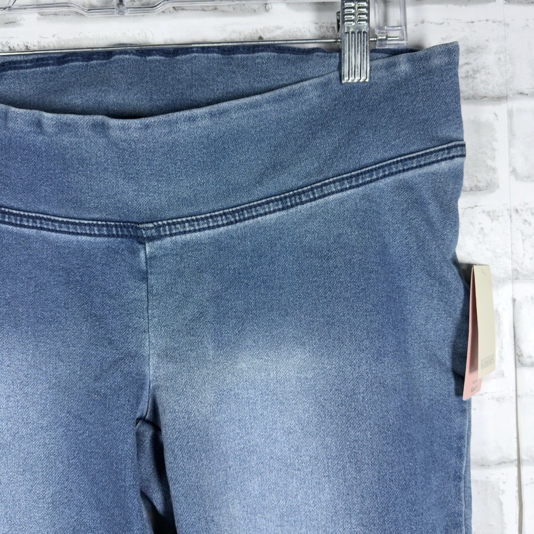 Vintage Destination Maternity Blue Jean Leggings Womens Size S Jegging NWT Maternity Blue Jeans Size 28" / US 6 / IT 42 - 2 Thumbnail