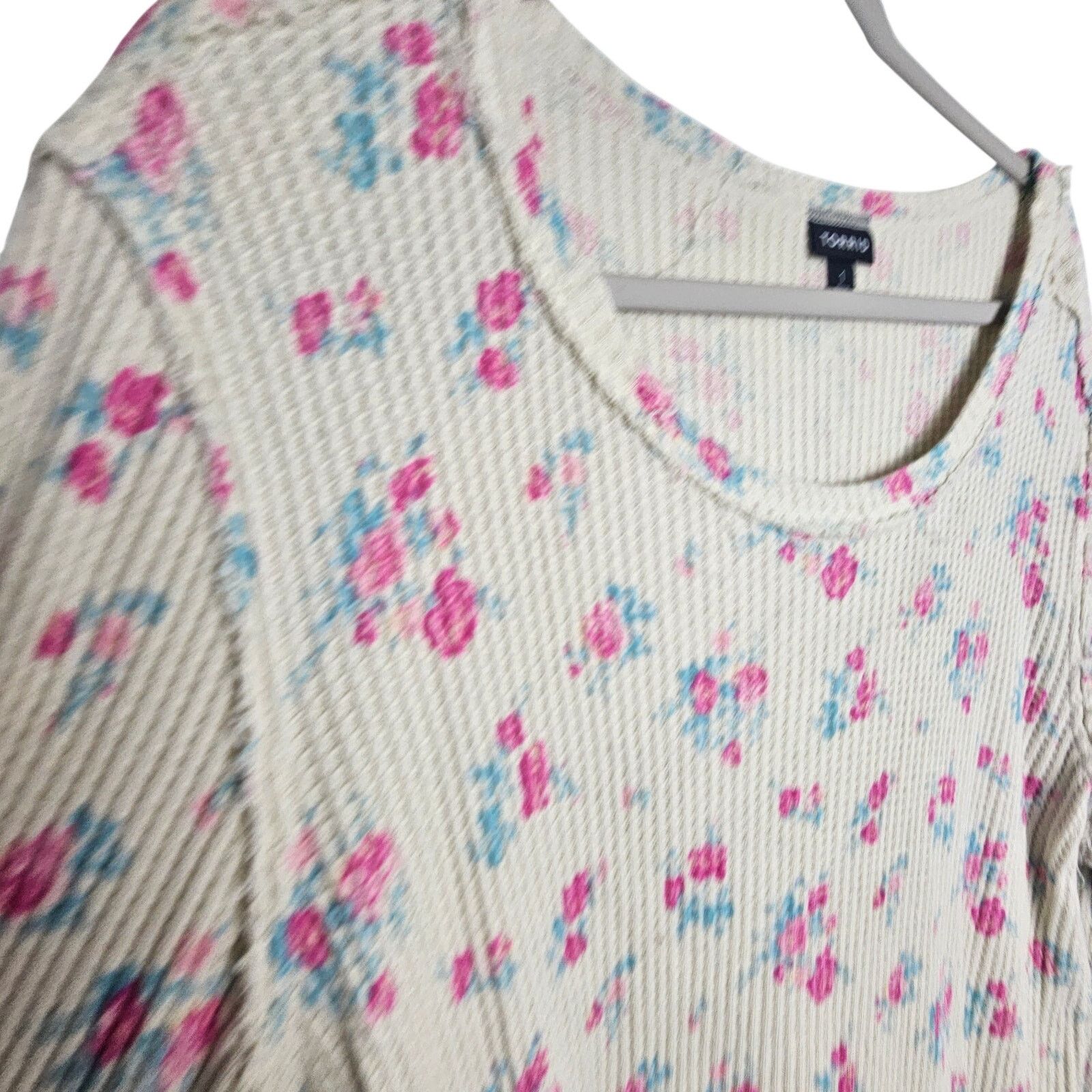 Corridor Torrid Womens Floral Waffle Knit Shirt Plus Size 1X Stretch Size XL / US 12-14 / IT 48-50 - 6 Thumbnail