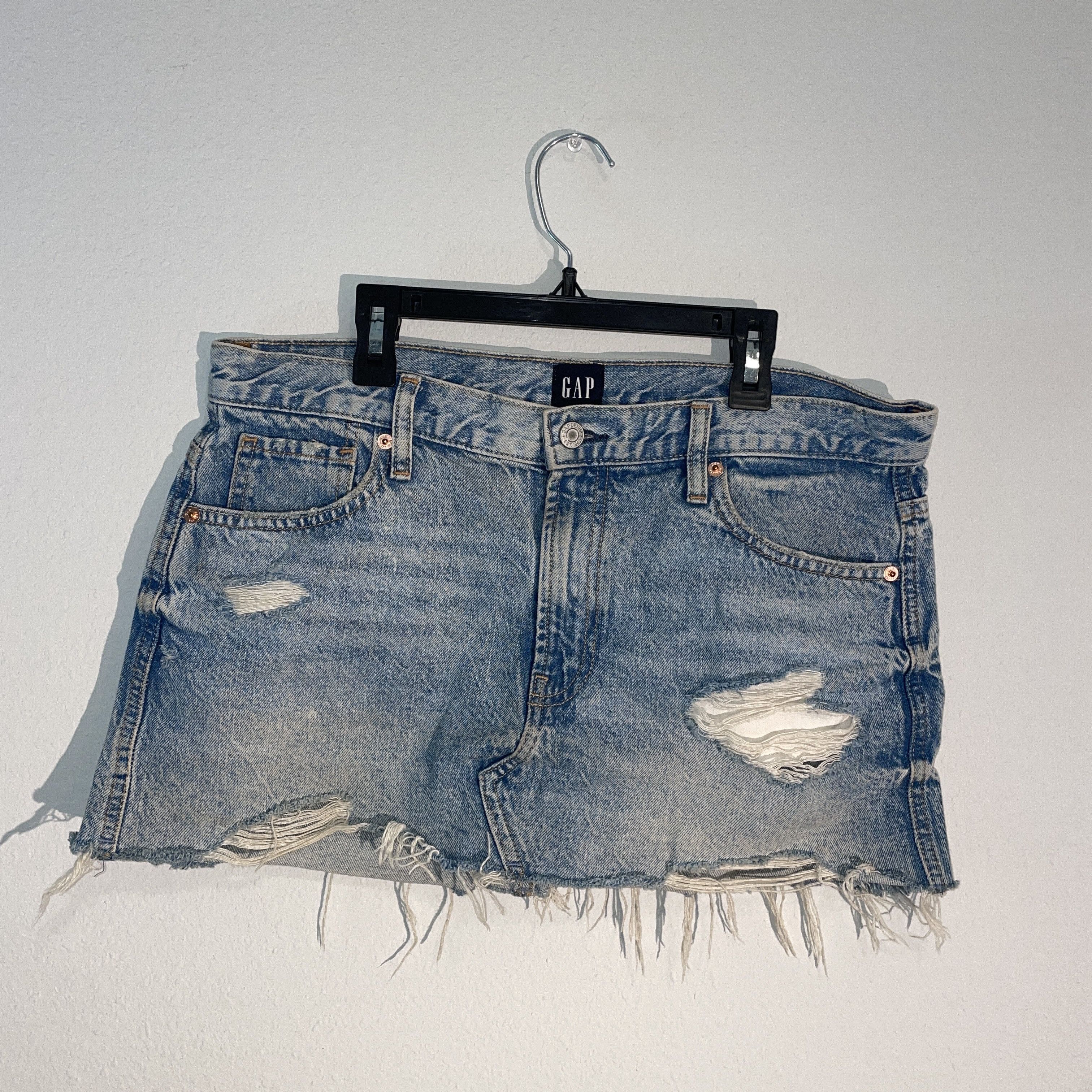 Gap Vintage GAP Womens Jean short Skirt Size 29" - 1 Thumbnail