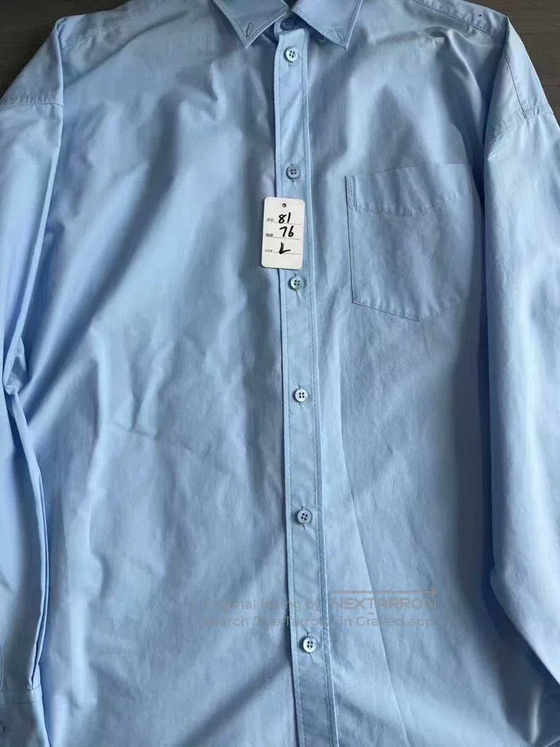 Balenciaga Balenciaga Back Printed Solid Color Long Sleeve Shirt Size US S / EU 44-46 / 1 - 9 Thumbnail