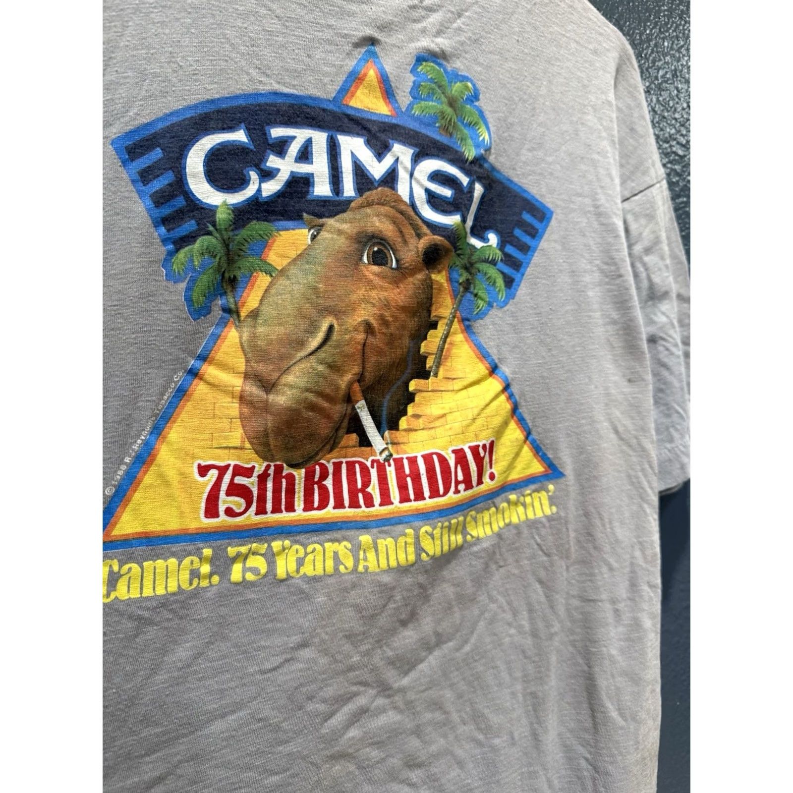 Camel VINTAGE Camel Pro Racing Joe Cool Gray Pocket Tee Shirt XL Men 80s Size US XL / EU 56 / 4 - 3 Thumbnail