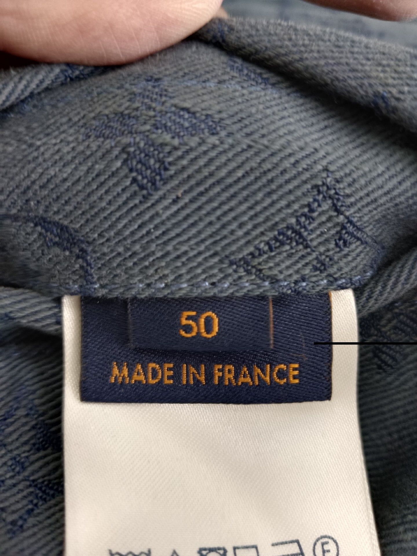 Louis Vuitton Louis Vuitton full logo denim jacket Nextarrow-2412 Size US M / EU 48-50 / 2 - 4 Thumbnail