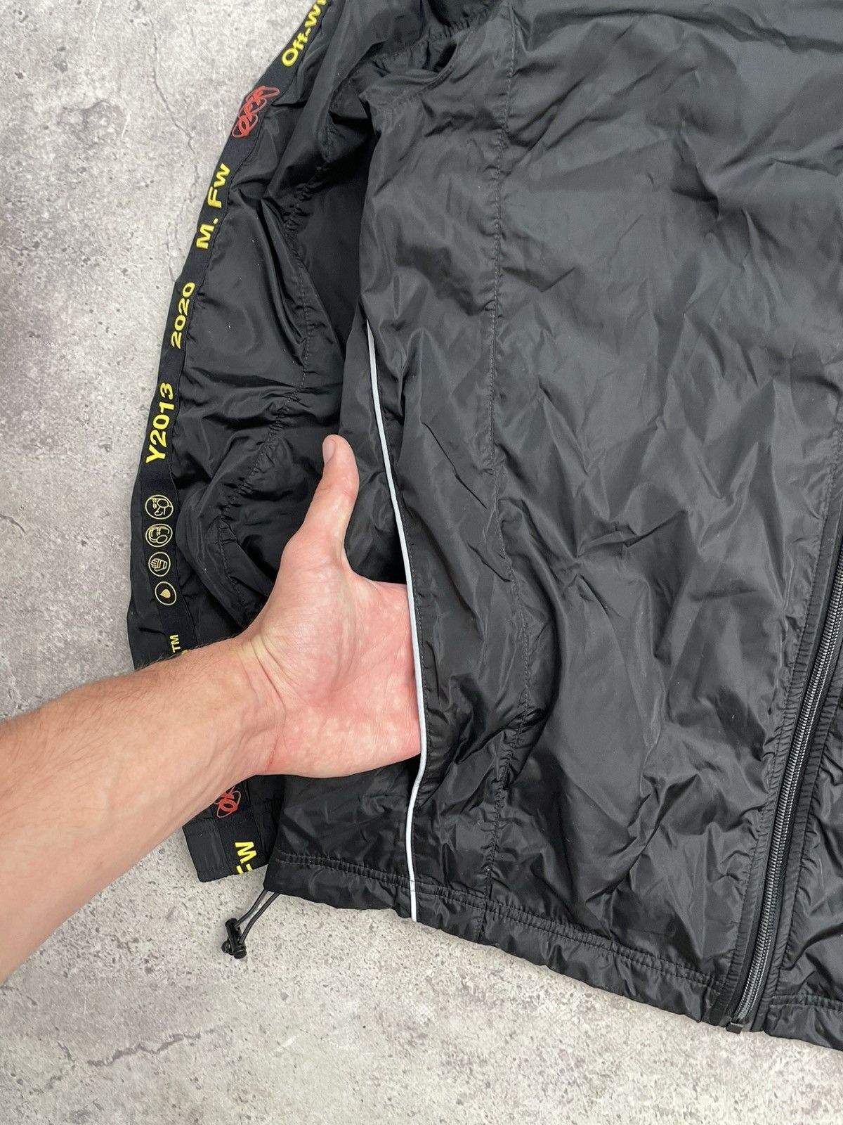 Off-White OFF-WHITE Diagonal Nylon Track Jacket Size US M / EU 48-50 / 2 - 5 Thumbnail