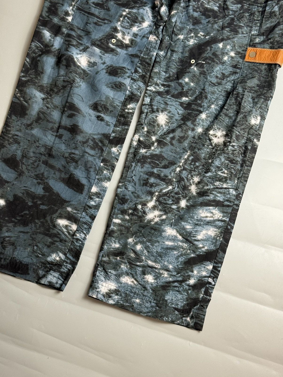 Jun Takahashi Undercover SS10 Less but Better Water Camo Cargo Pants Size US 34 / EU 50 - 5 Thumbnail
