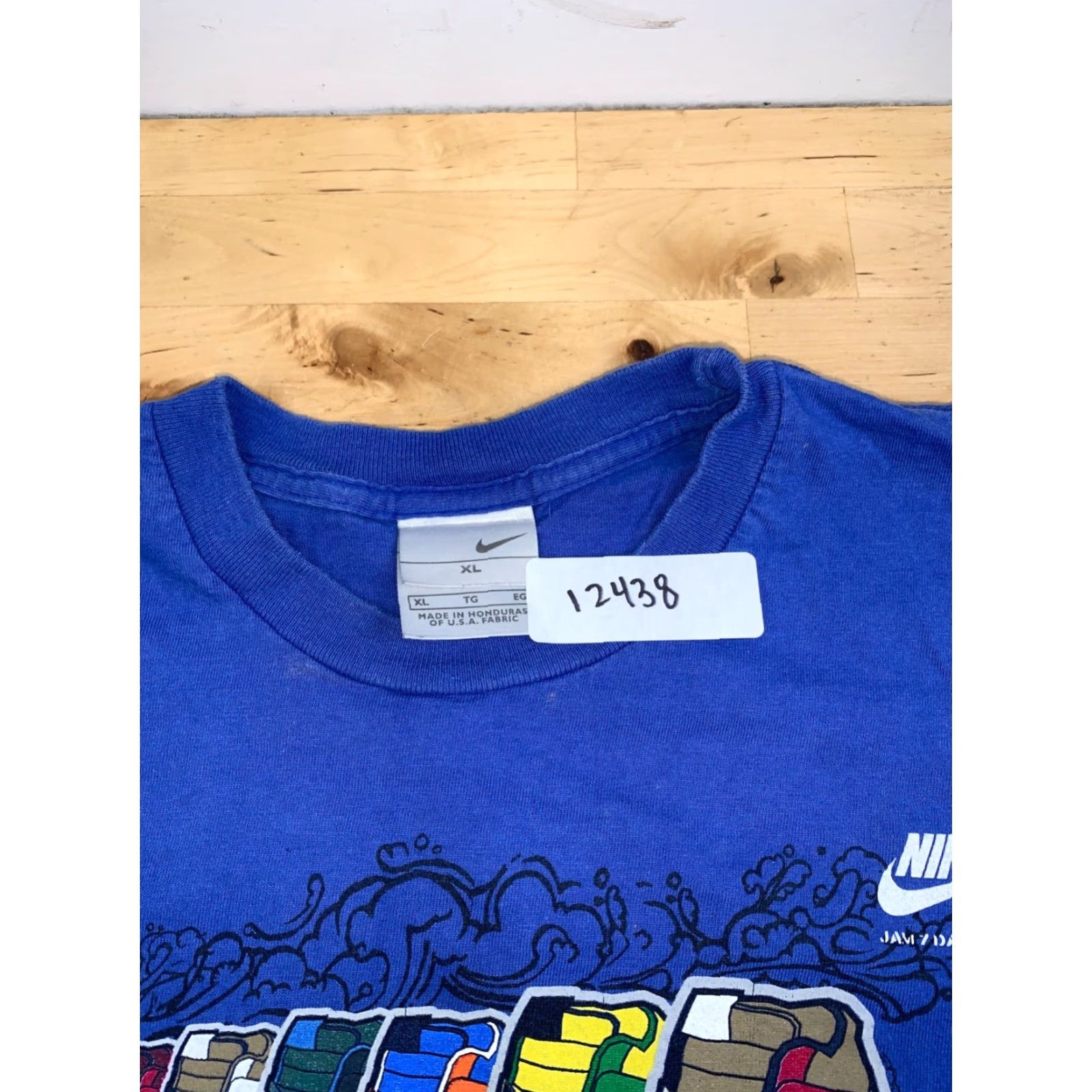 Nike VINTAGE Nike Sportswear High Top Dunks Promo Shirt XL Blue Logo T-Shirt Men Short Sleeve Crew Neck Retro Y2K Sports 90s Distress Nike Air Size US XL / EU 56 / 4 - 2 Thumbnail