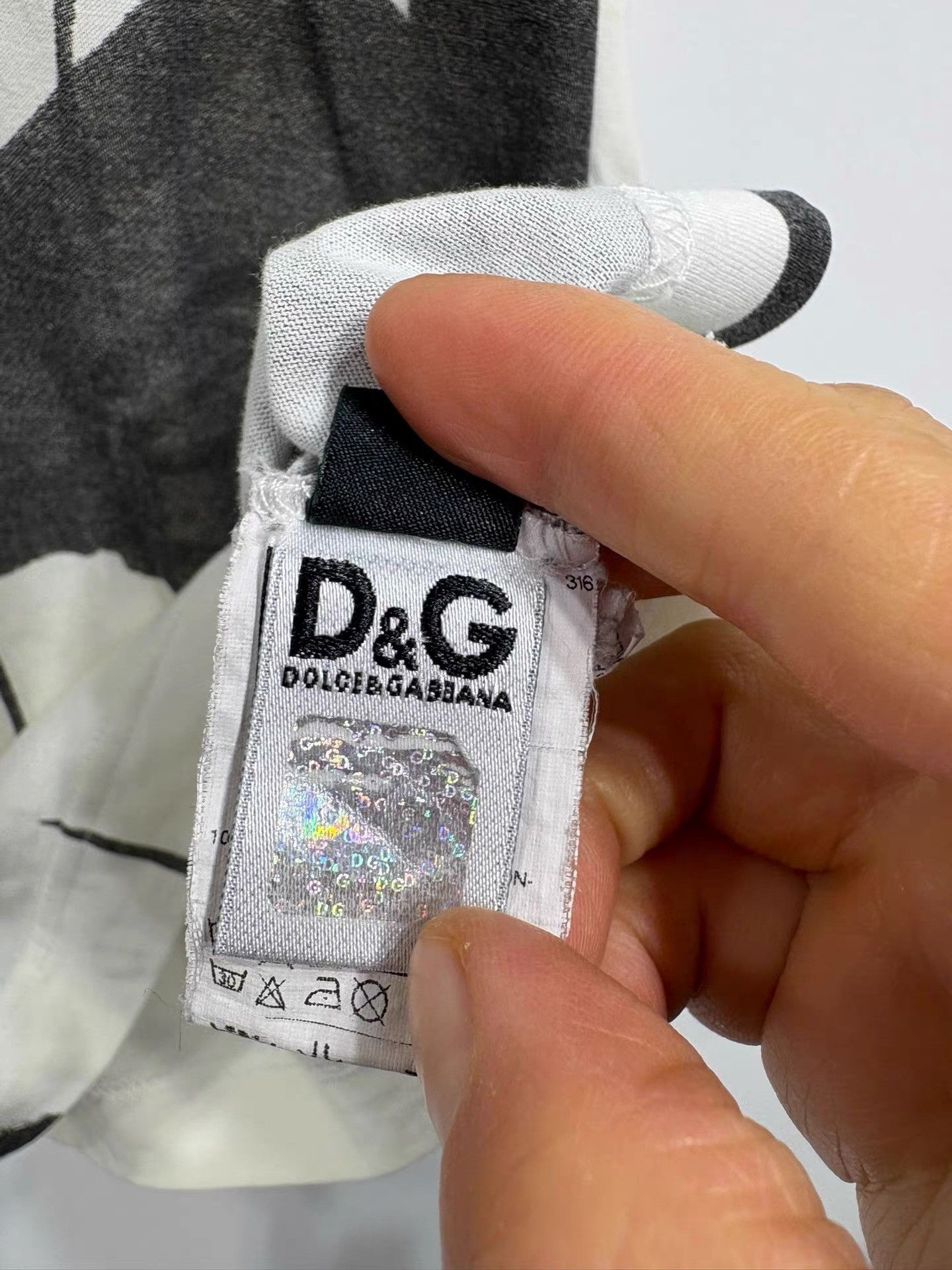 Dolce & Gabbana Dolce&Gabbana Men's Grey Printed Pattern T-shirt K29 Size US L / EU 52-54 / 3 - 5 Thumbnail