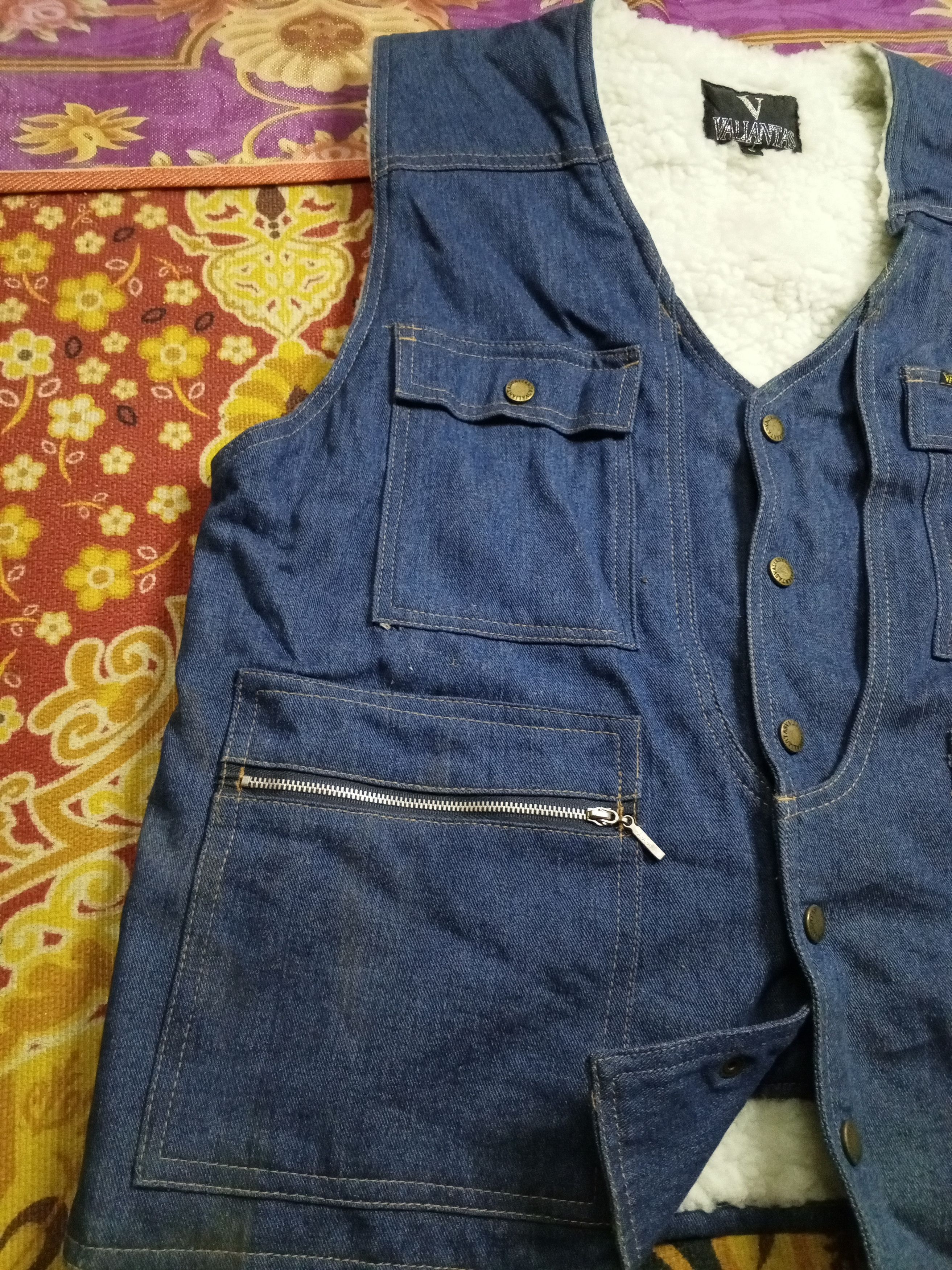 Japanese Brand VALIANTAS VEST JEANS MULTI POCKET Size L / US 10 / IT 46 - 2 Thumbnail