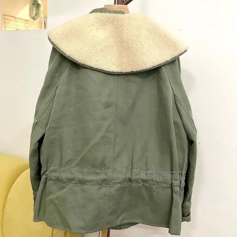 Burberry Burberry Women's Green Wool Short Jacket. Size M / US 6-8 / IT 42-44 - 4 Thumbnail