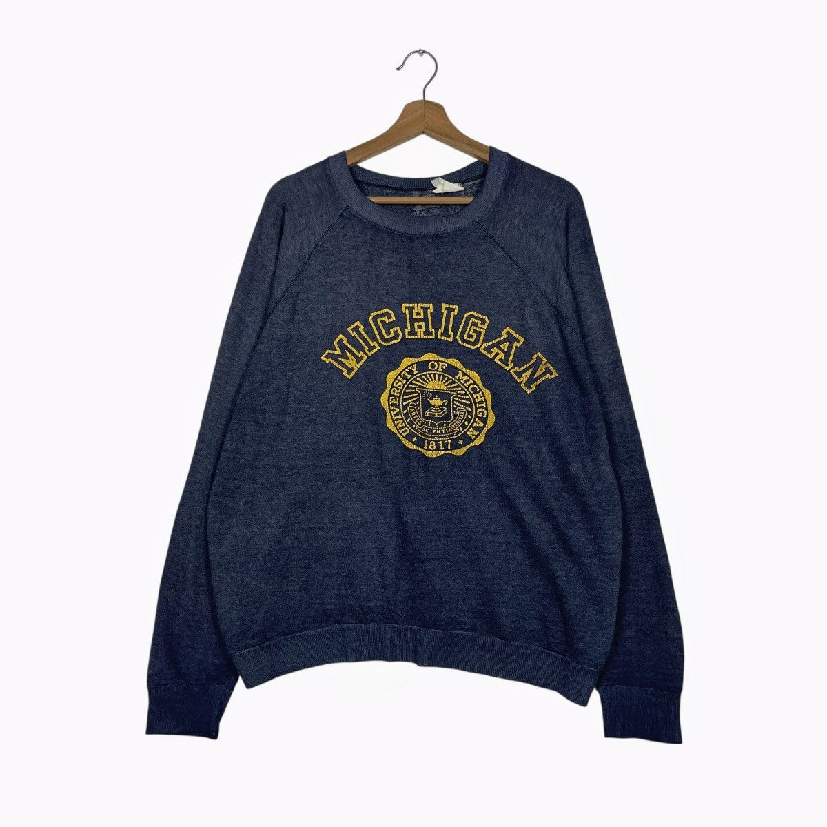 Vintage Vintage 80s University Of Michigan Crewneck Sweatshirt Size US M / EU 48-50 / 2 - 1 Thumbnail