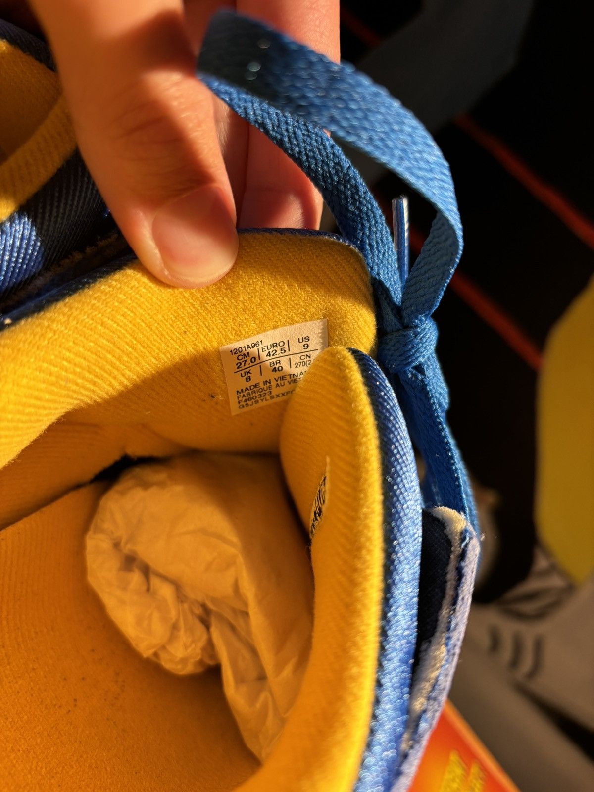 Asics × Kith × Marvel Comics Kith x Marvel x Asics Gel Lyte III Cyclops Size US 9 / EU 42 - 6 Thumbnail
