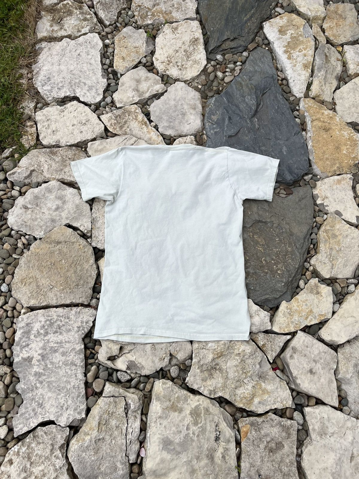 Japanese Brand × Stussy Vintage Stussy 3 people tee t-shirt washed rare central logo Size US M / EU 48-50 / 2 - 2 Thumbnail