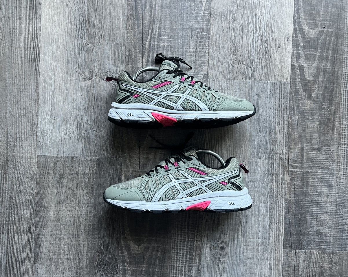 Asics × Vintage ASICS • GEL-Venture 7 (10M) | Grailed