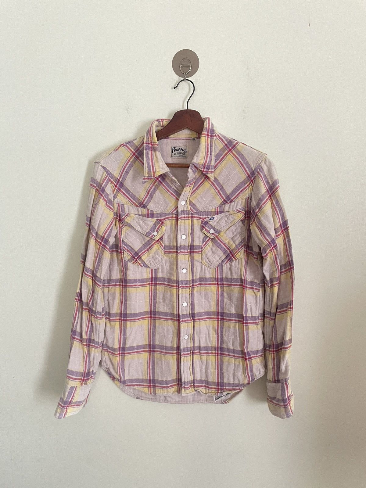 image of Pherrows Shirt Snap Button, Women's (Size Medium)