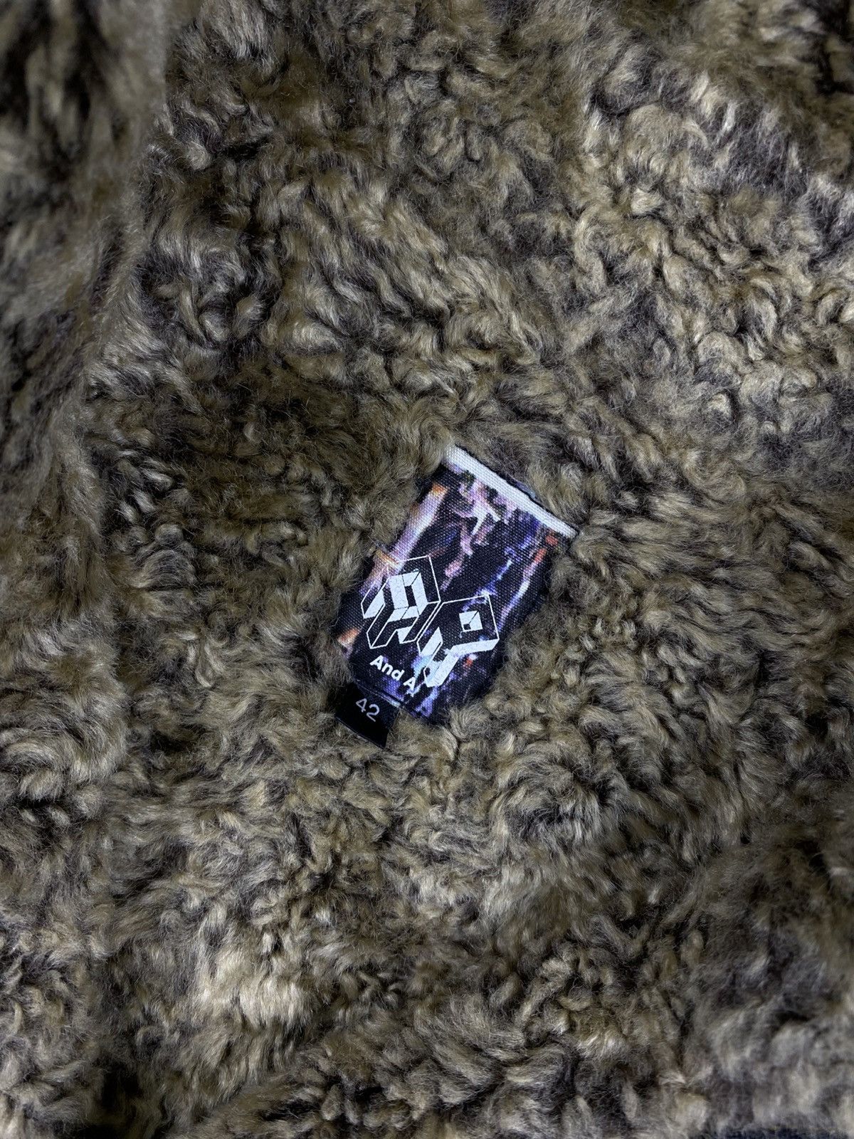 And A Vtg And A Sherpa Lined Dark Wash Jacket Size US M / EU 48-50 / 2 - 8 Thumbnail
