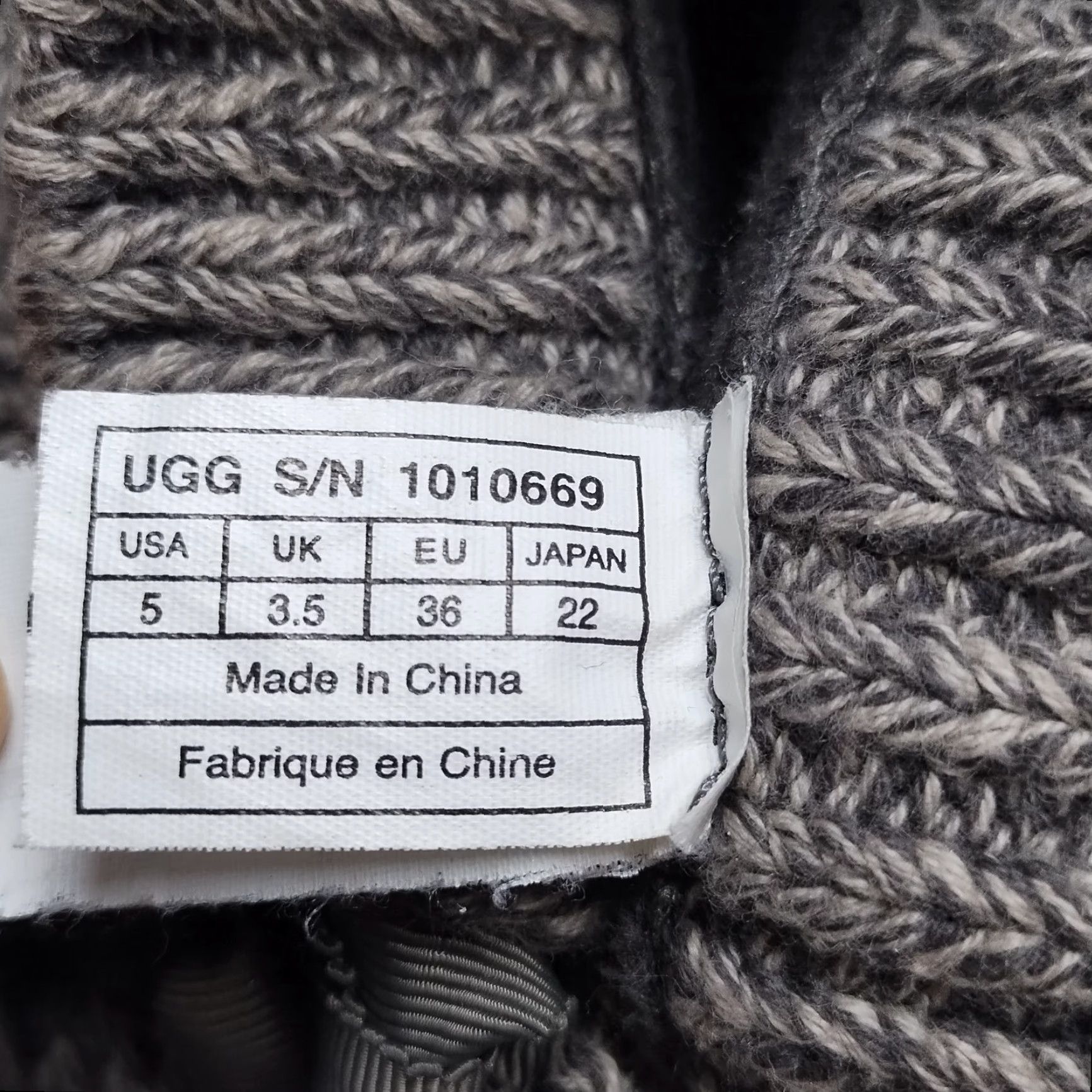 Ugg UGG Australia Isla Knit Boots Womens Size 5 Gray Slip-On Mid Calf Comfort Size US 5 / IT 35 - 7 Thumbnail