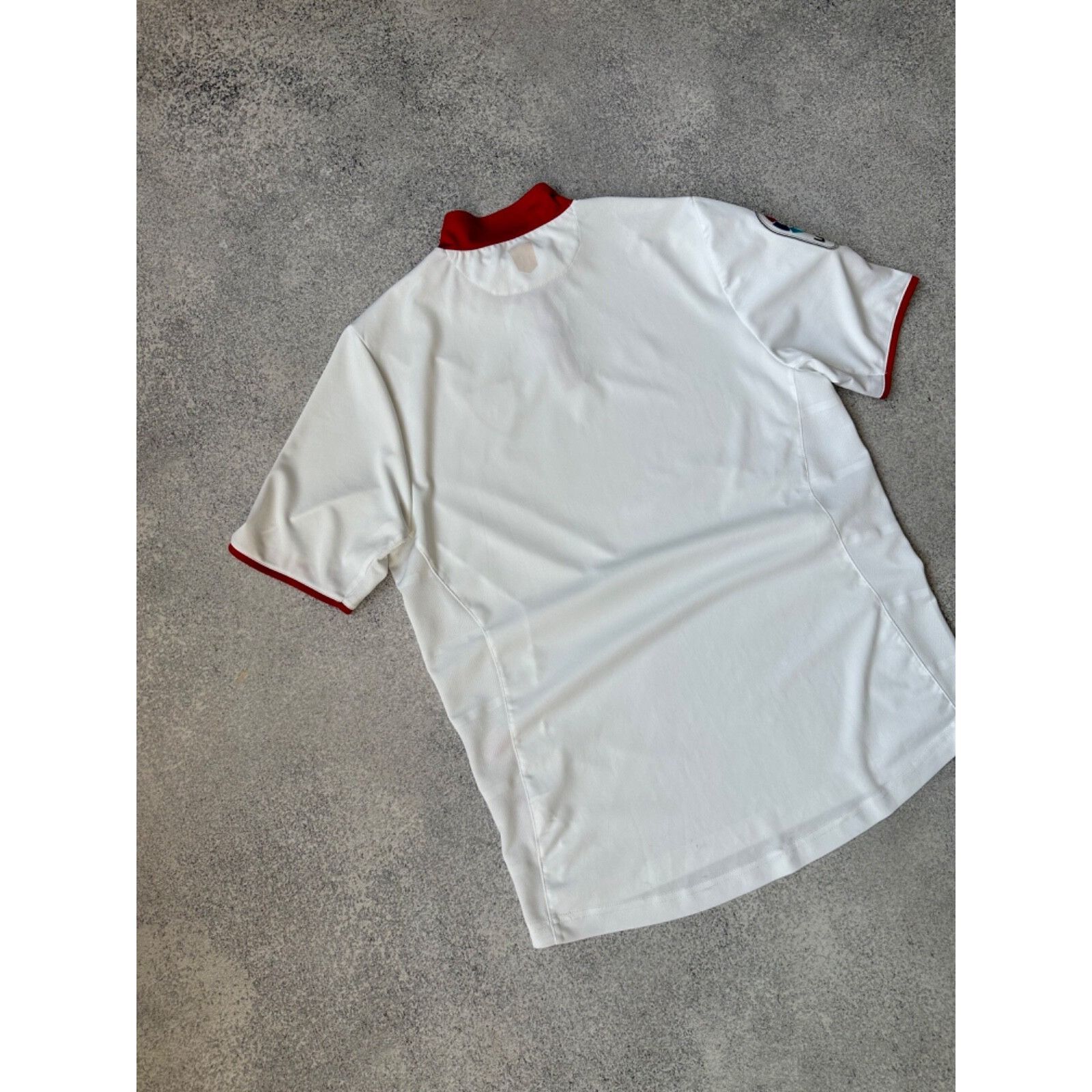 New Balance Sevilla New Balance White Home Football Jersey 2016/17 Size US M / EU 48-50 / 2 - 8 Thumbnail
