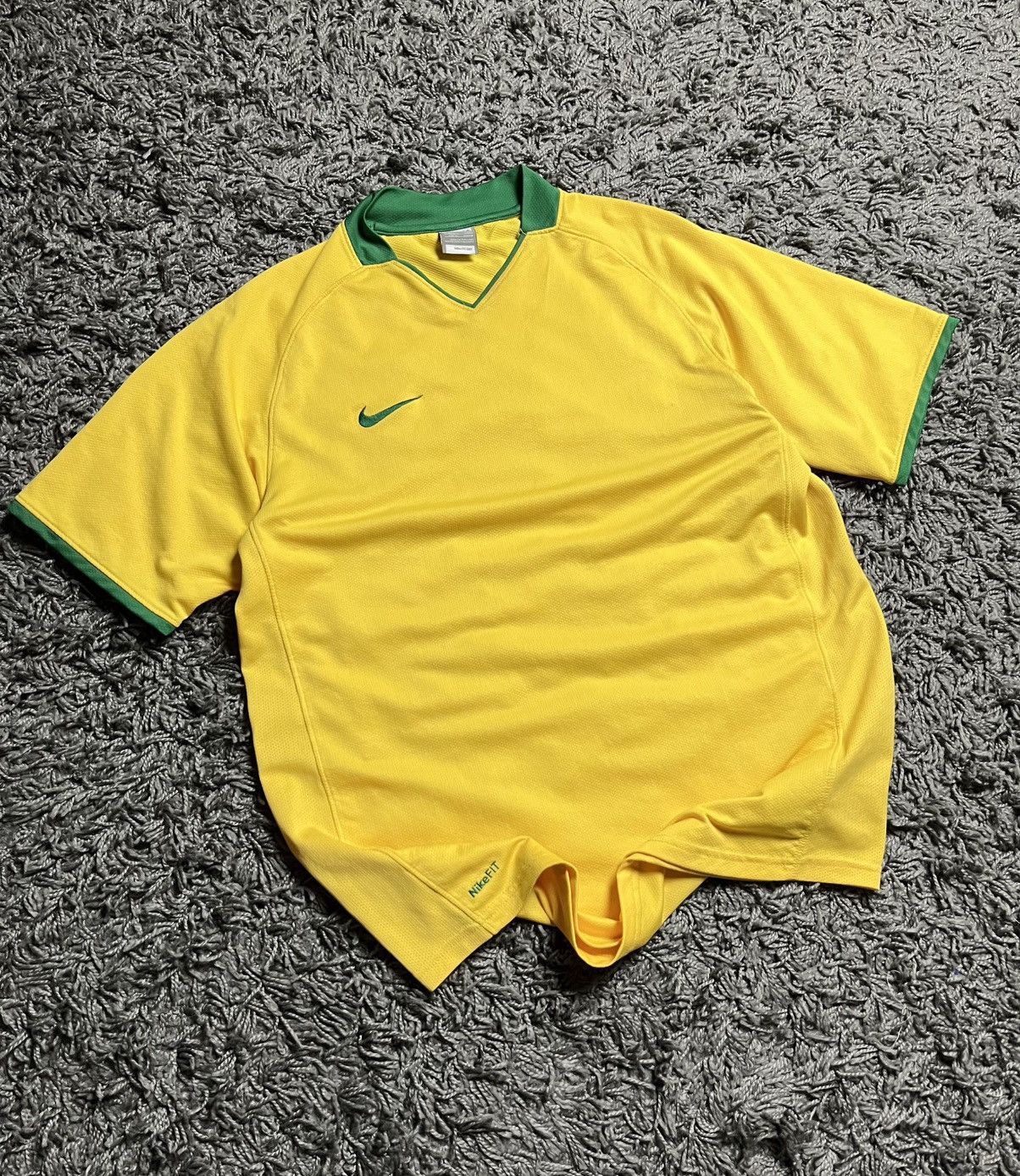 Nike Nike Trikot Soccer Jersey Brazil Style Yellow Football Shirt Size US M / EU 48-50 / 2 - 1 Thumbnail