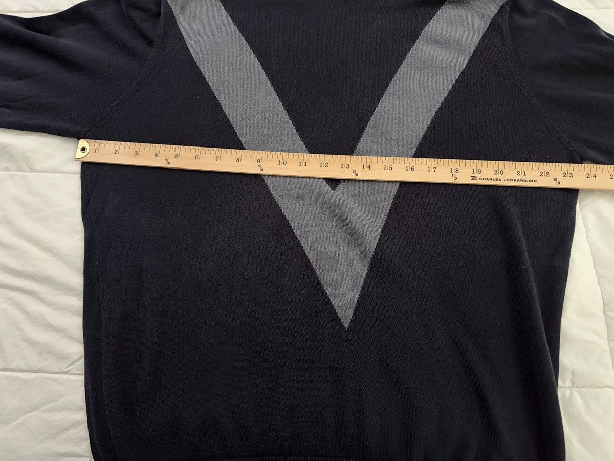 Louis Vuitton Louis Vuitton “V” Hoodie Size US XL / EU 56 / 4 - 3 Thumbnail