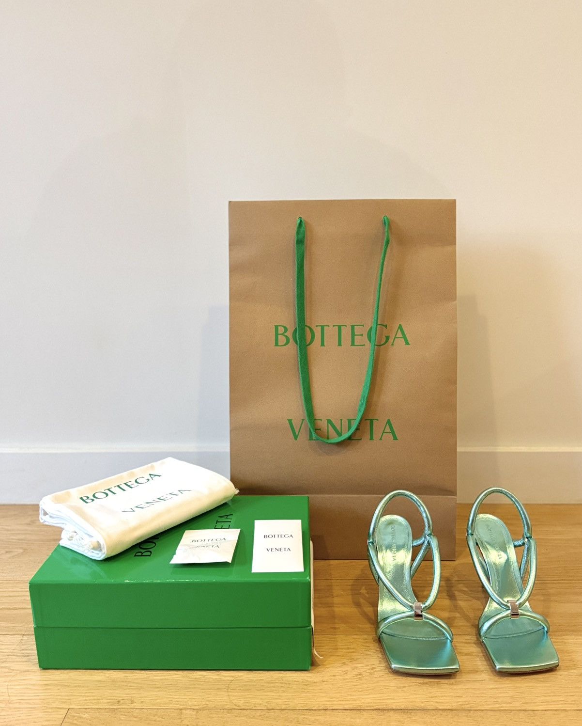 Bottega Veneta Brand new Bottega Veneta's sandals size 37 Size US 7 / IT 37 - 1 Thumbnail