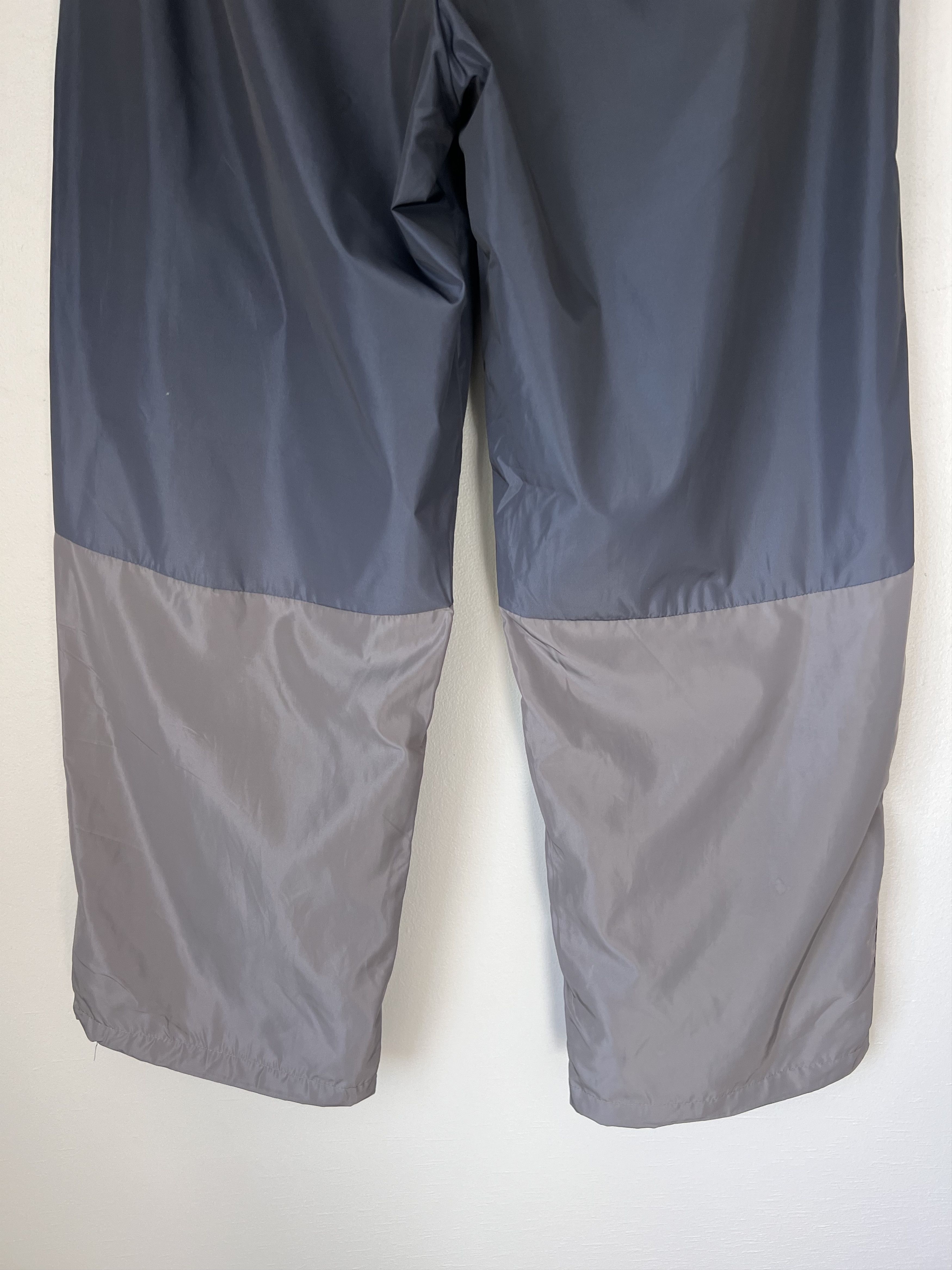 Supreme × Umbro Supreme Umbro Gradient Track Pants in Black Size US 34 / EU 50 - 6 Thumbnail