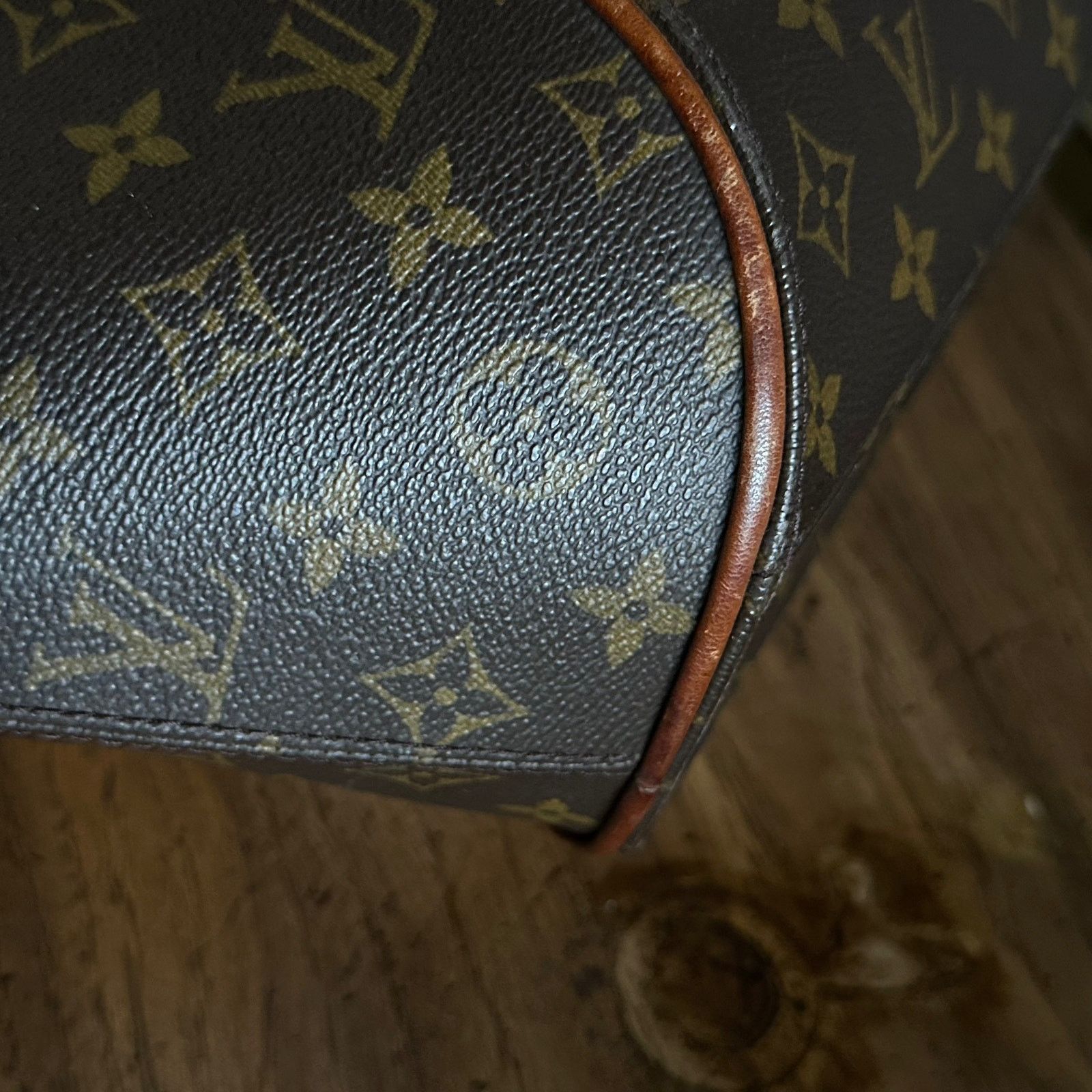 Louis Vuitton Vintage Louis Vuitton 1998 Monogram Ellipse MM Bag Size ONE SIZE - 10 Thumbnail