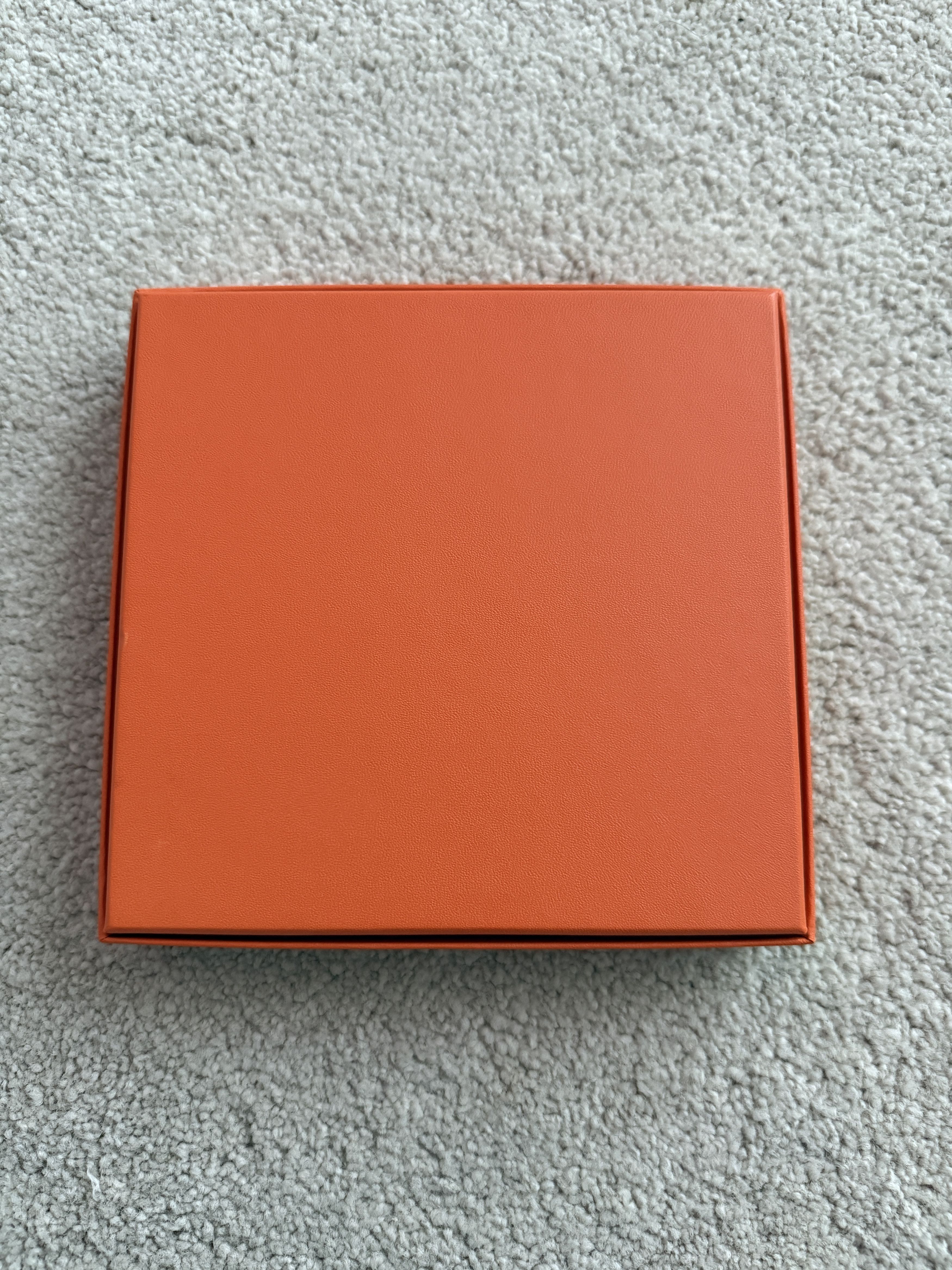 Hermes Authentic Hermes Small Gift Box - approx 7 x 6.5 inches Size ONE SIZE - 2 Thumbnail